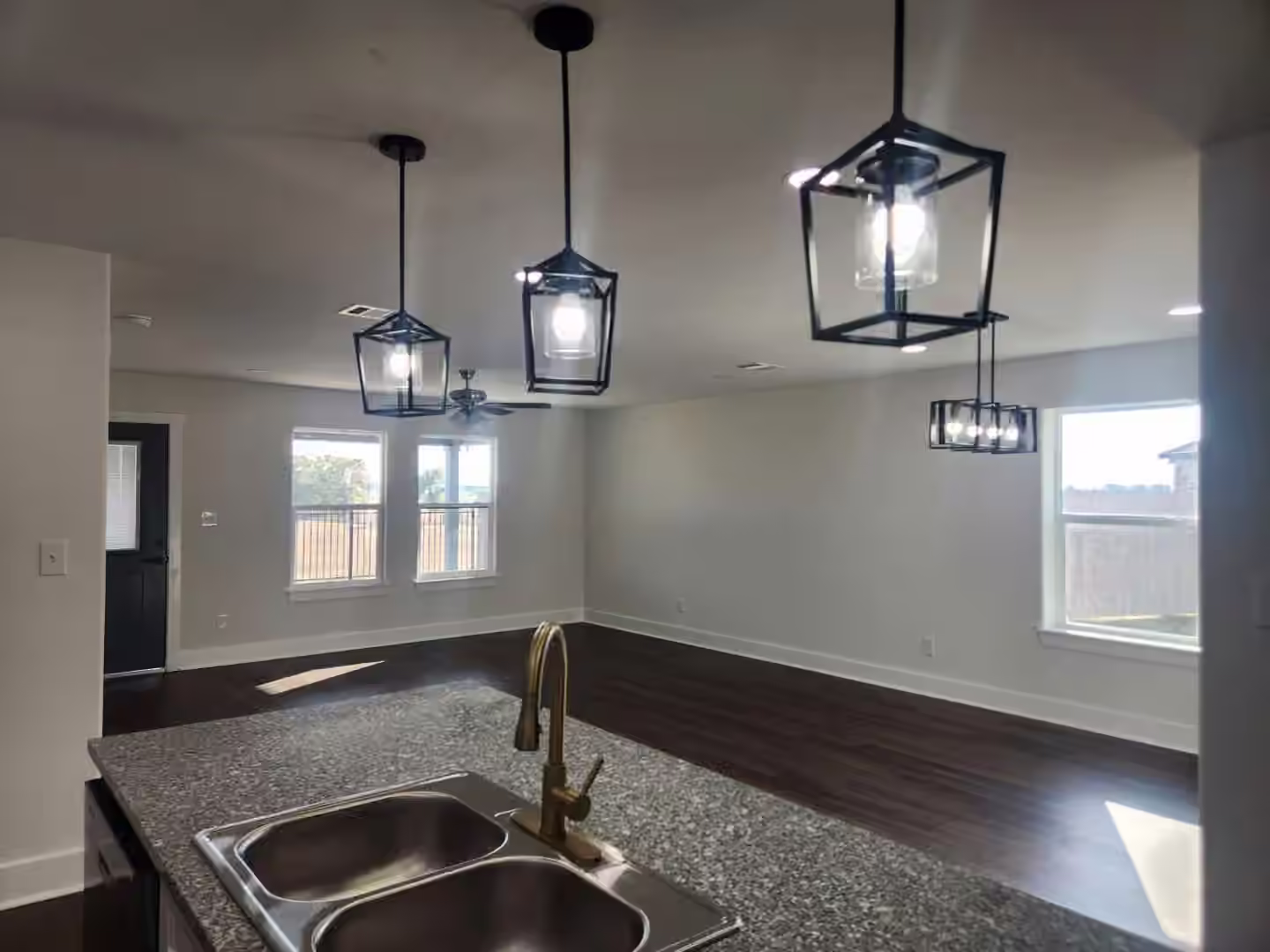 Photo 4 of 8009 Candor, Navasota, TX