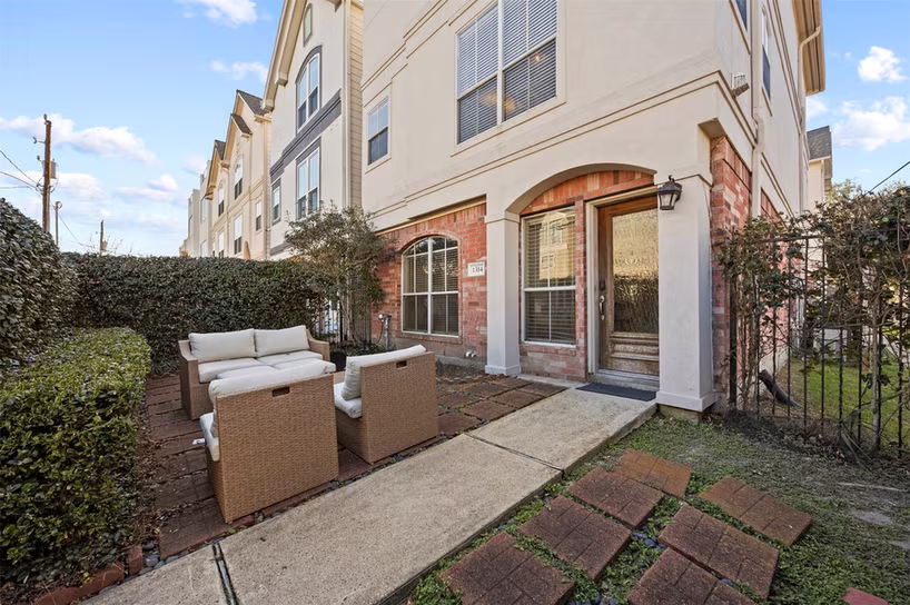 Photo 2 of 1314 Utah Street, Houston, TX