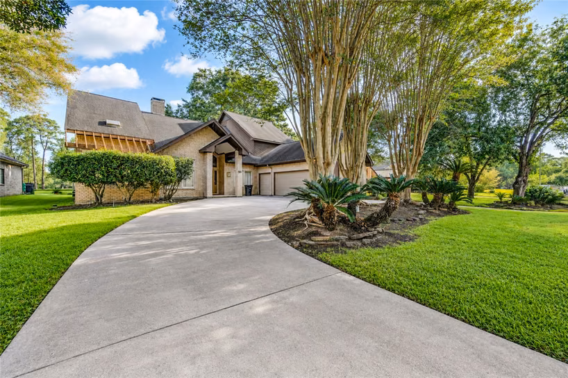 Photo of 8015 Rebawood Drive, Humble, TX 77346