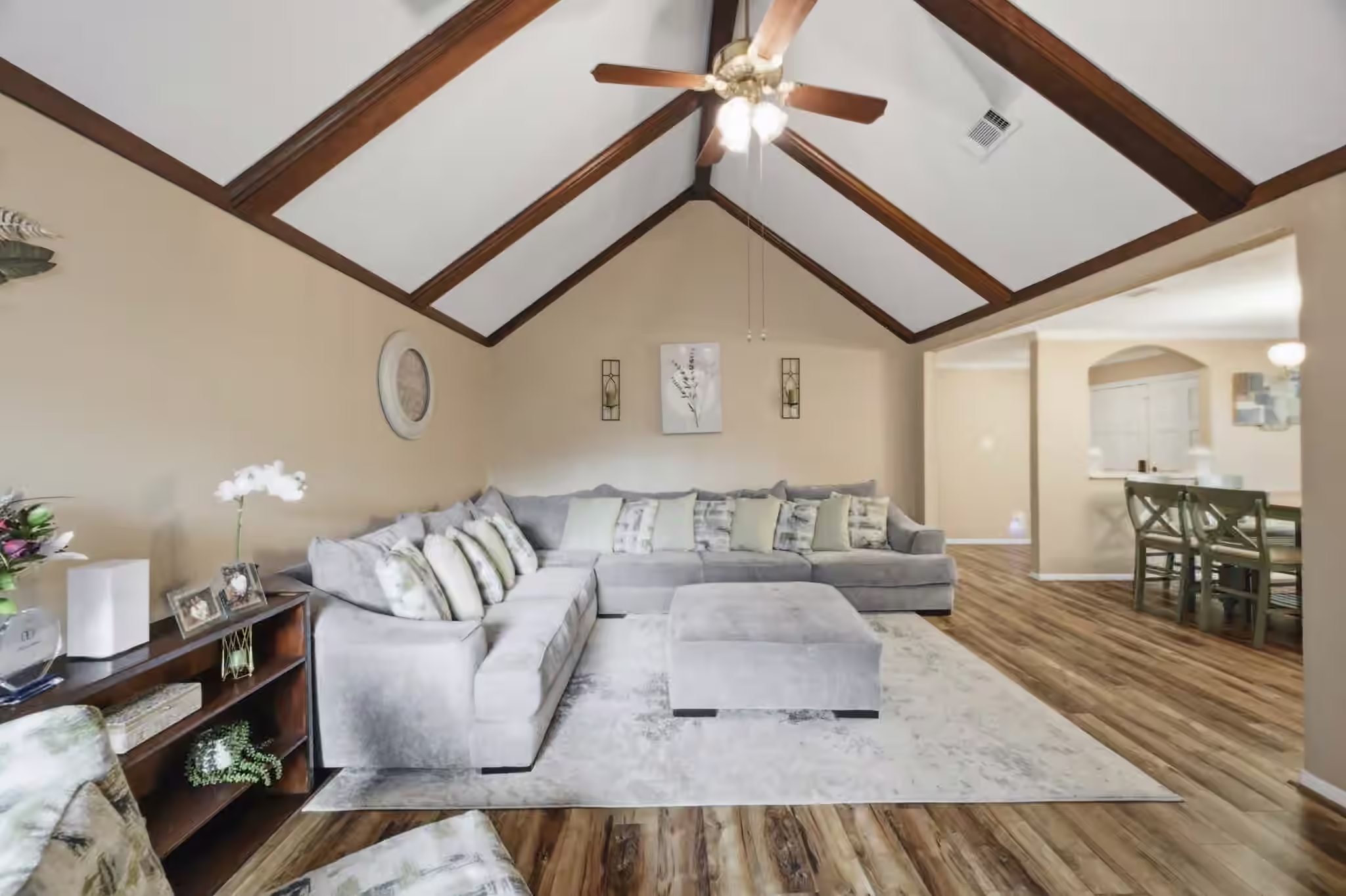Photo 5 of 2931 Camelot Lane, Missouri City, TX