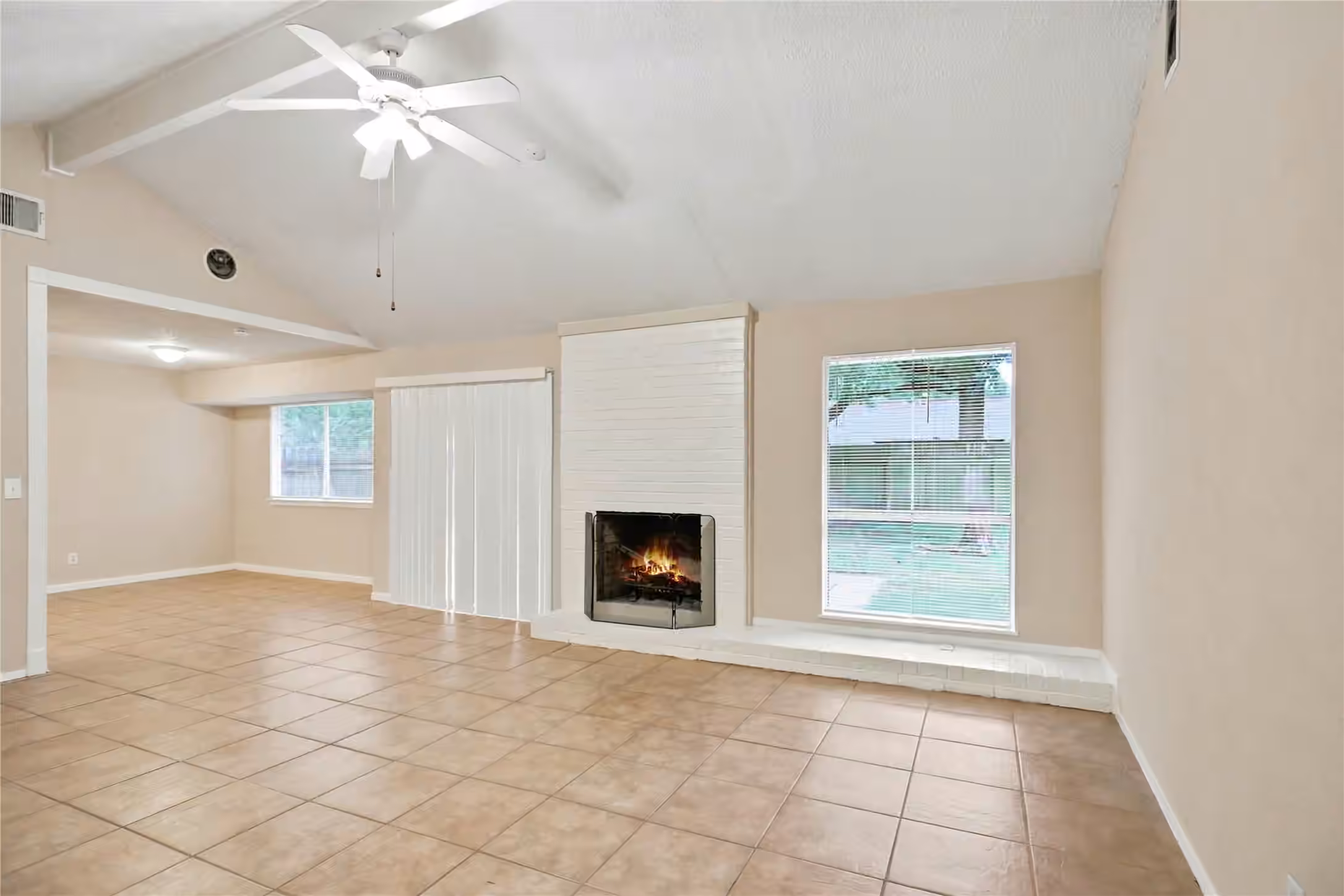 Photo 6 of 22423 Deville Drive, Katy, TX