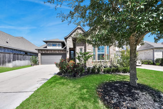 Photo 4 of 2410 Manor Valley Lane, Missouri City, TX