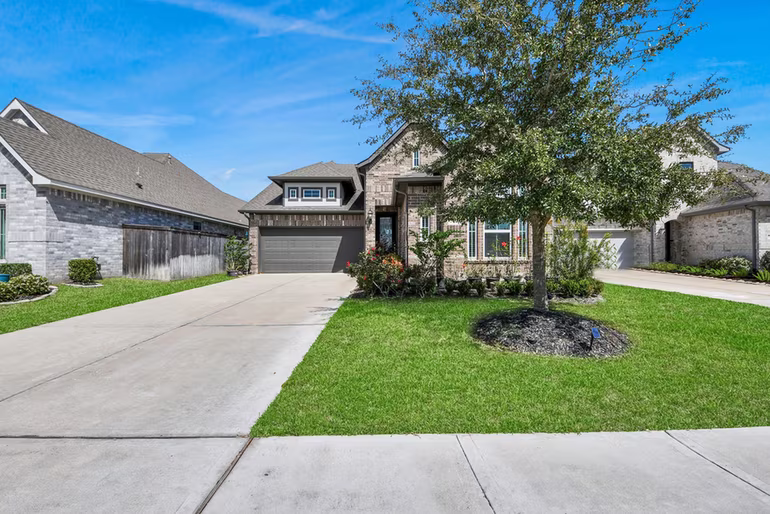 Photo 5 of 2410 Manor Valley Lane, Missouri City, TX