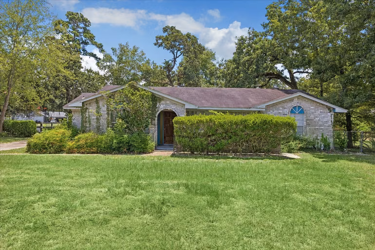 Photo of 20260 Russell Drive, Porter, TX 77365