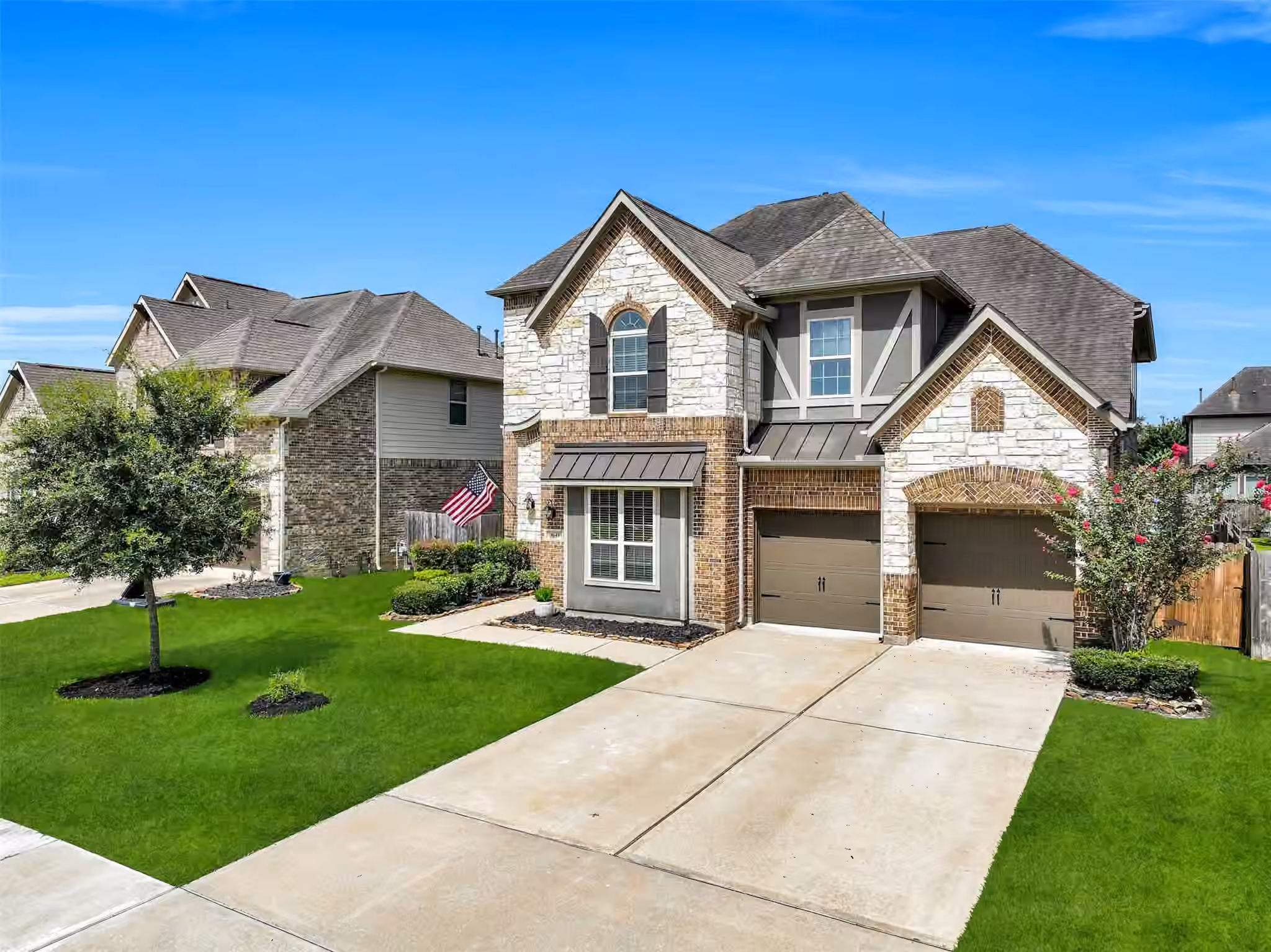 Photo 6 of 1645 Longwood Glen Lane, Friendswood, TX