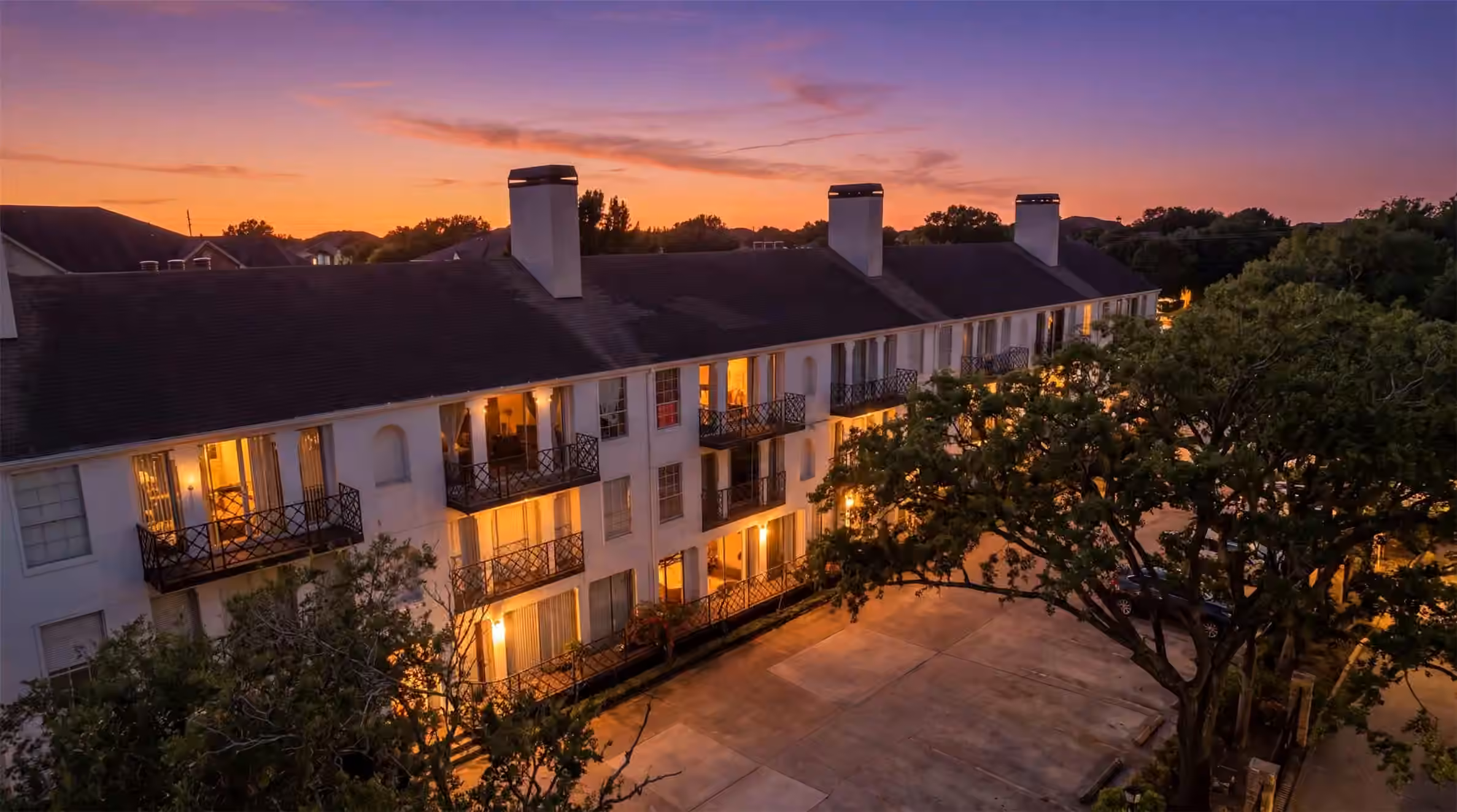 Photo 6 of 2333 Bering Drive 108, Houston, TX
