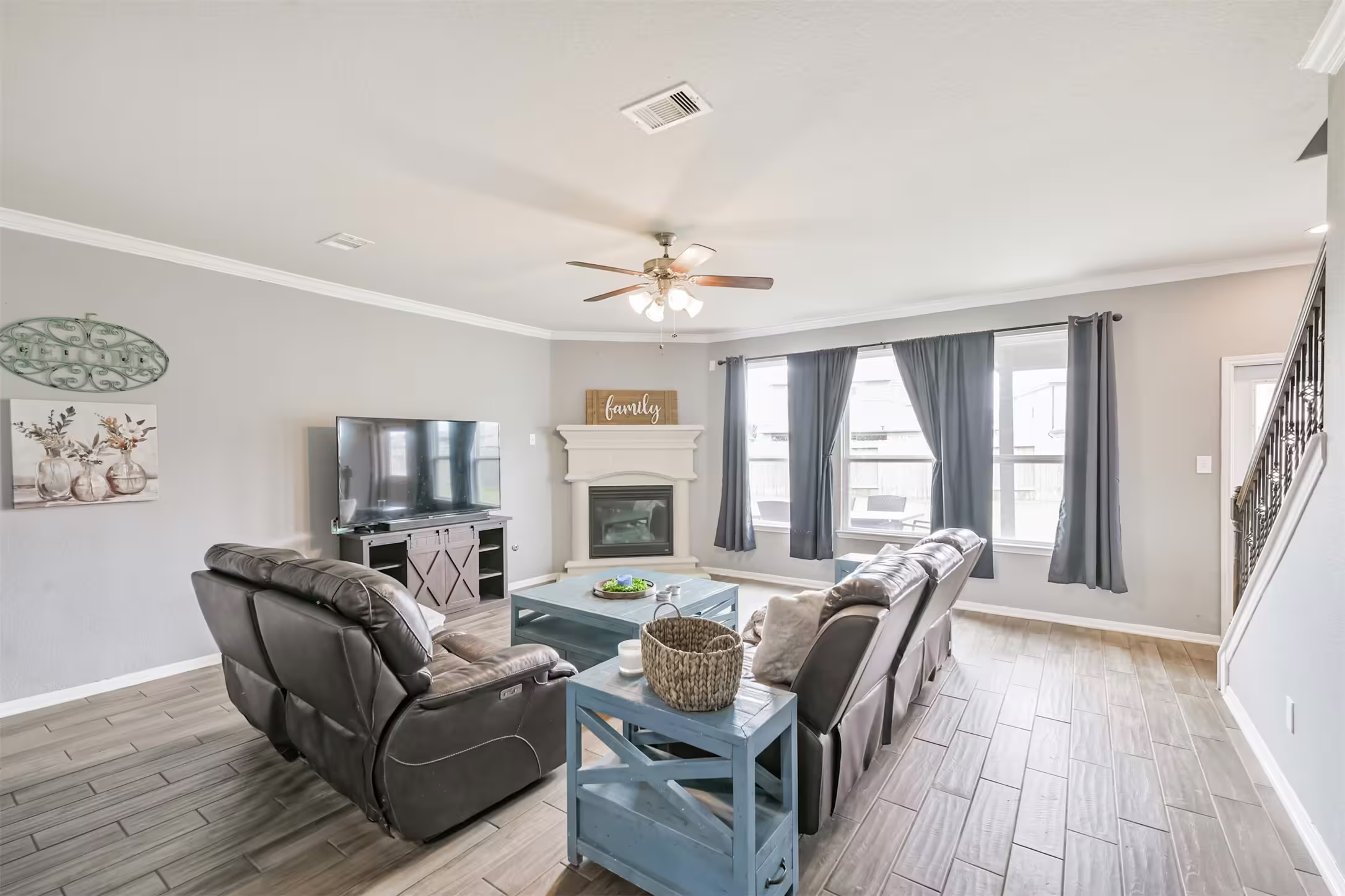 Photo 4 of 15619 Eastern Hemlock Lane, Cypress, TX