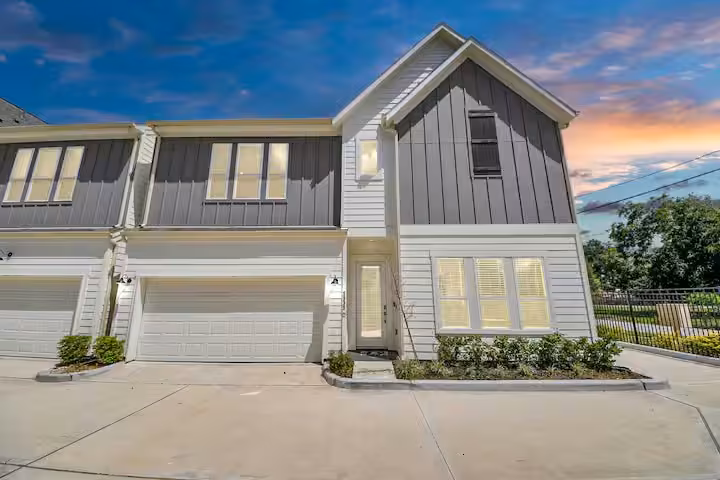Photo of 5935 Beall Street D, Houston, TX