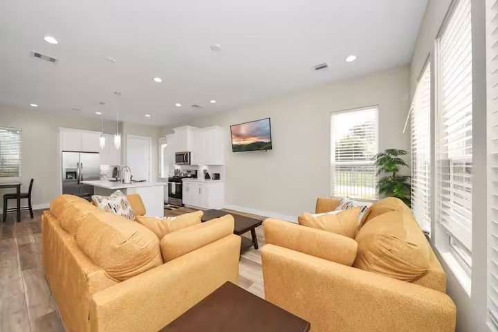 Photo 4 of 5935 Beall Street D, Houston, TX