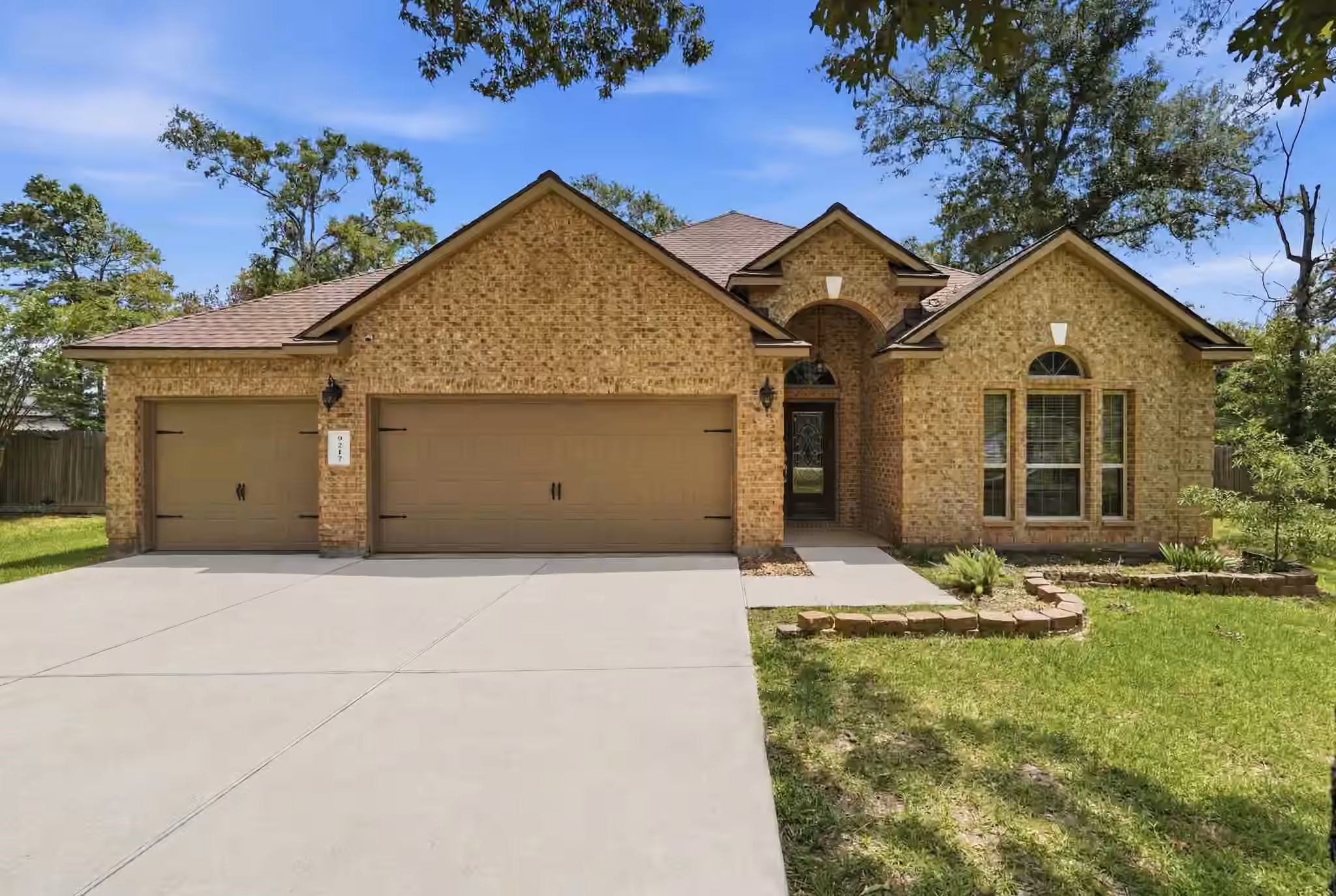 Photo 3 of 9217 Silver Back Trail, Conroe, TX