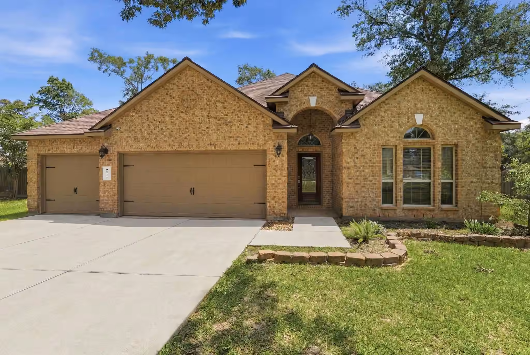 Photo 4 of 9217 Silver Back Trail, Conroe, TX
