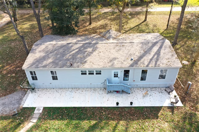 Photo 3 of 223 County Road 2167b, Cleveland, TX