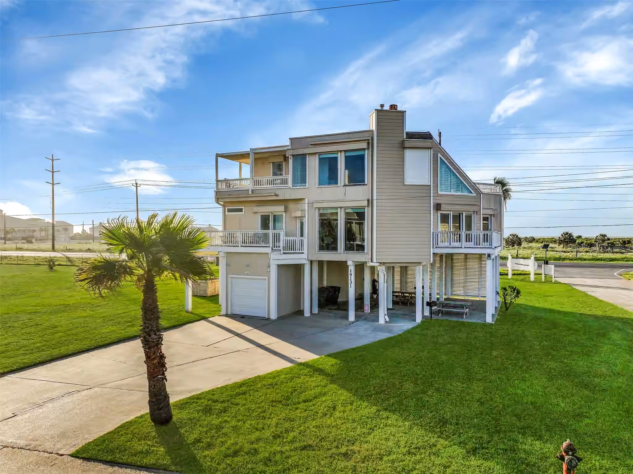 Photo 2 of 19131 Kahala Drive, Galveston, TX