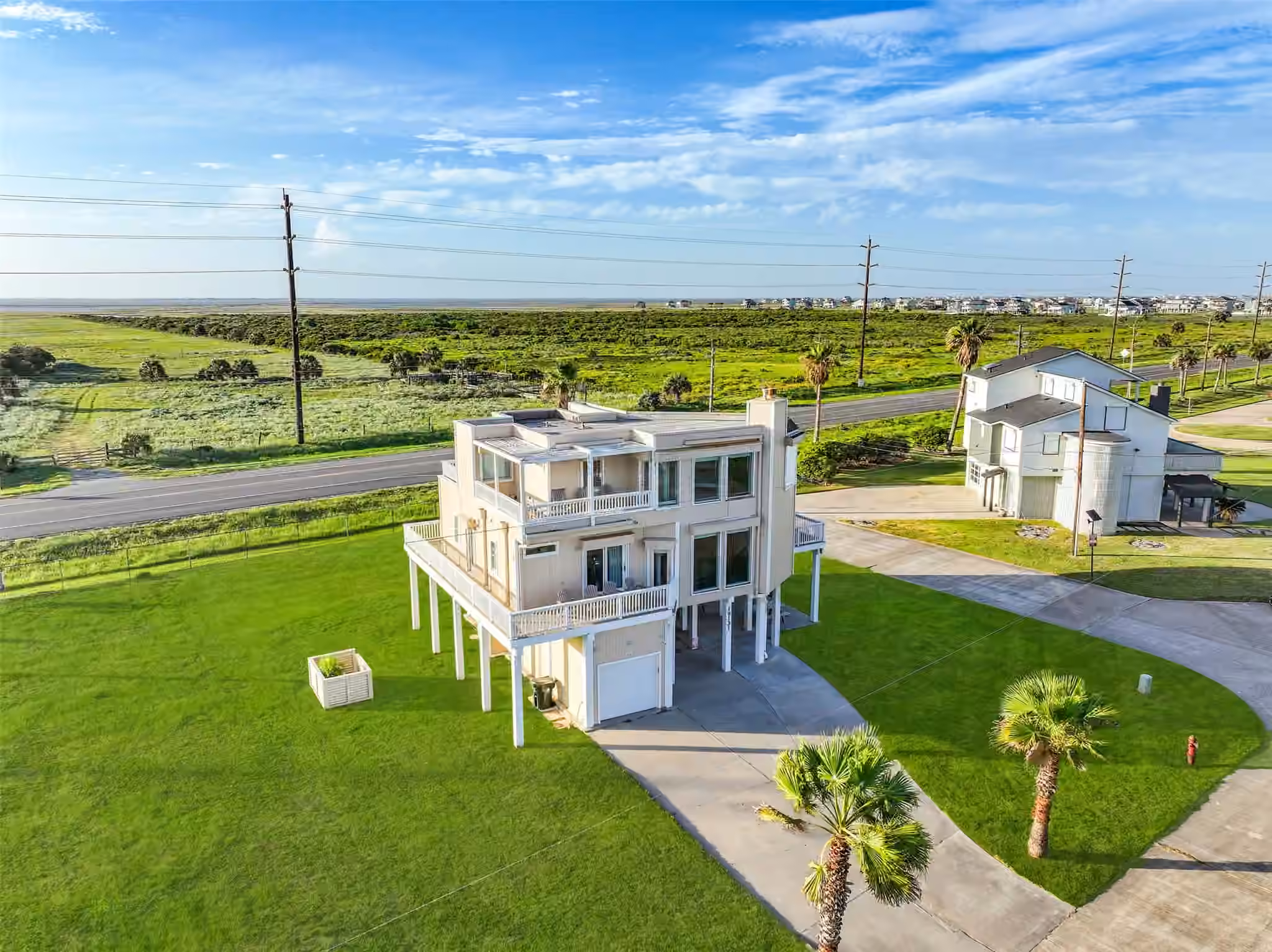 Photo 6 of 19131 Kahala Drive, Galveston, TX
