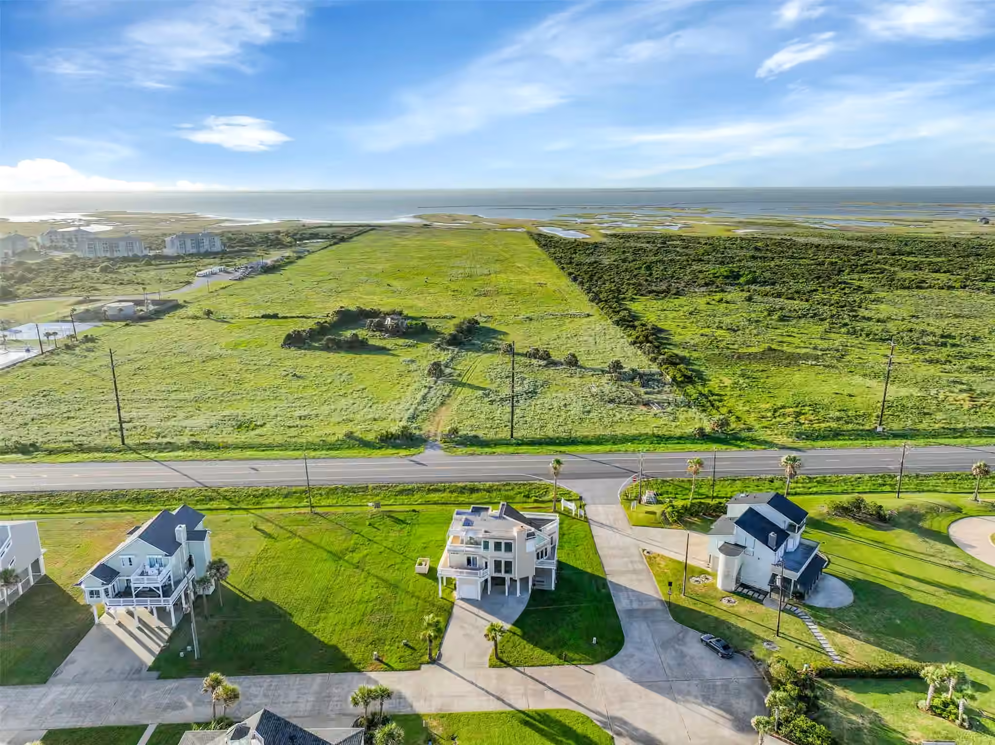 Photo 7 of 19131 Kahala Drive, Galveston, TX
