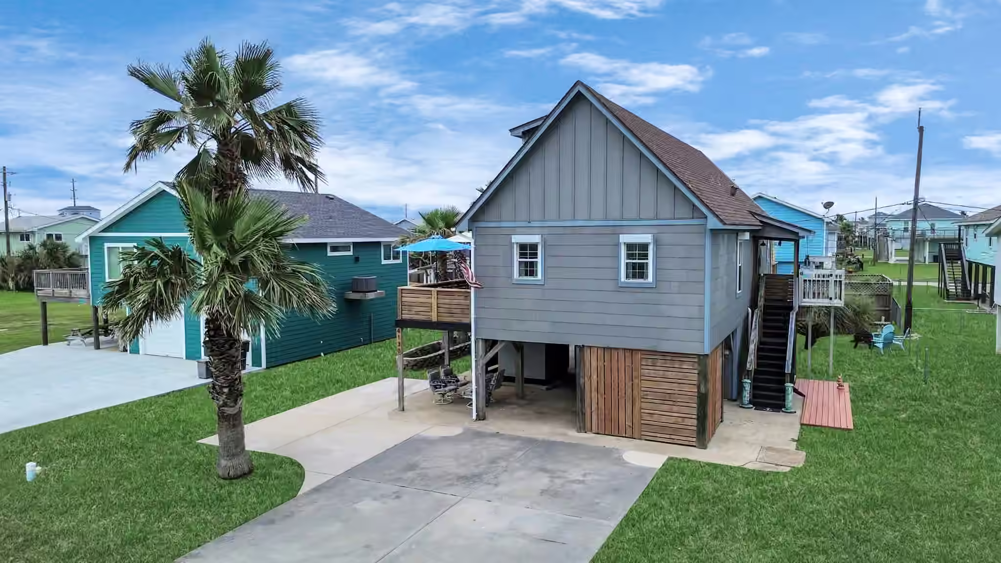 Photo 3 of 4130 Kent Drive, Galveston, TX