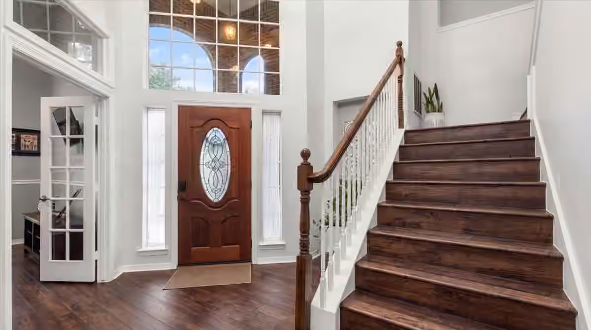Photo 3 of 3102 Silverberry Trail, Houston, TX