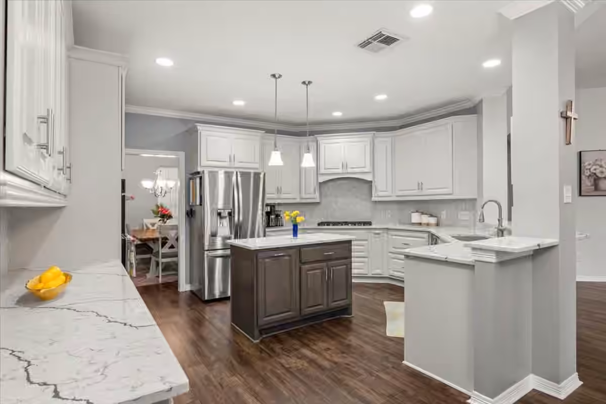 Photo 7 of 3102 Silverberry Trail, Houston, TX
