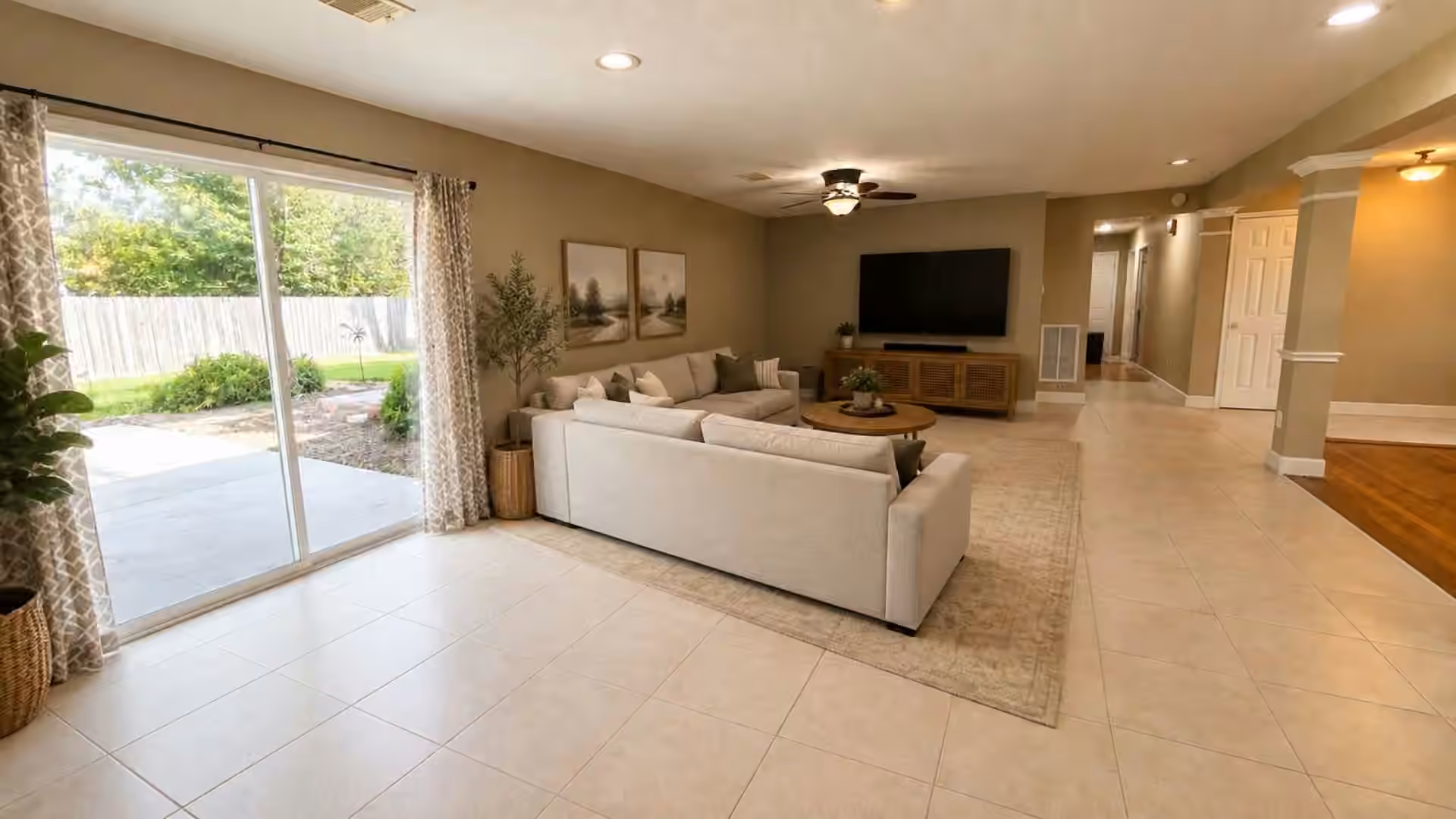 Photo 4 of 12718 Park Forest Drive, Cypress, TX