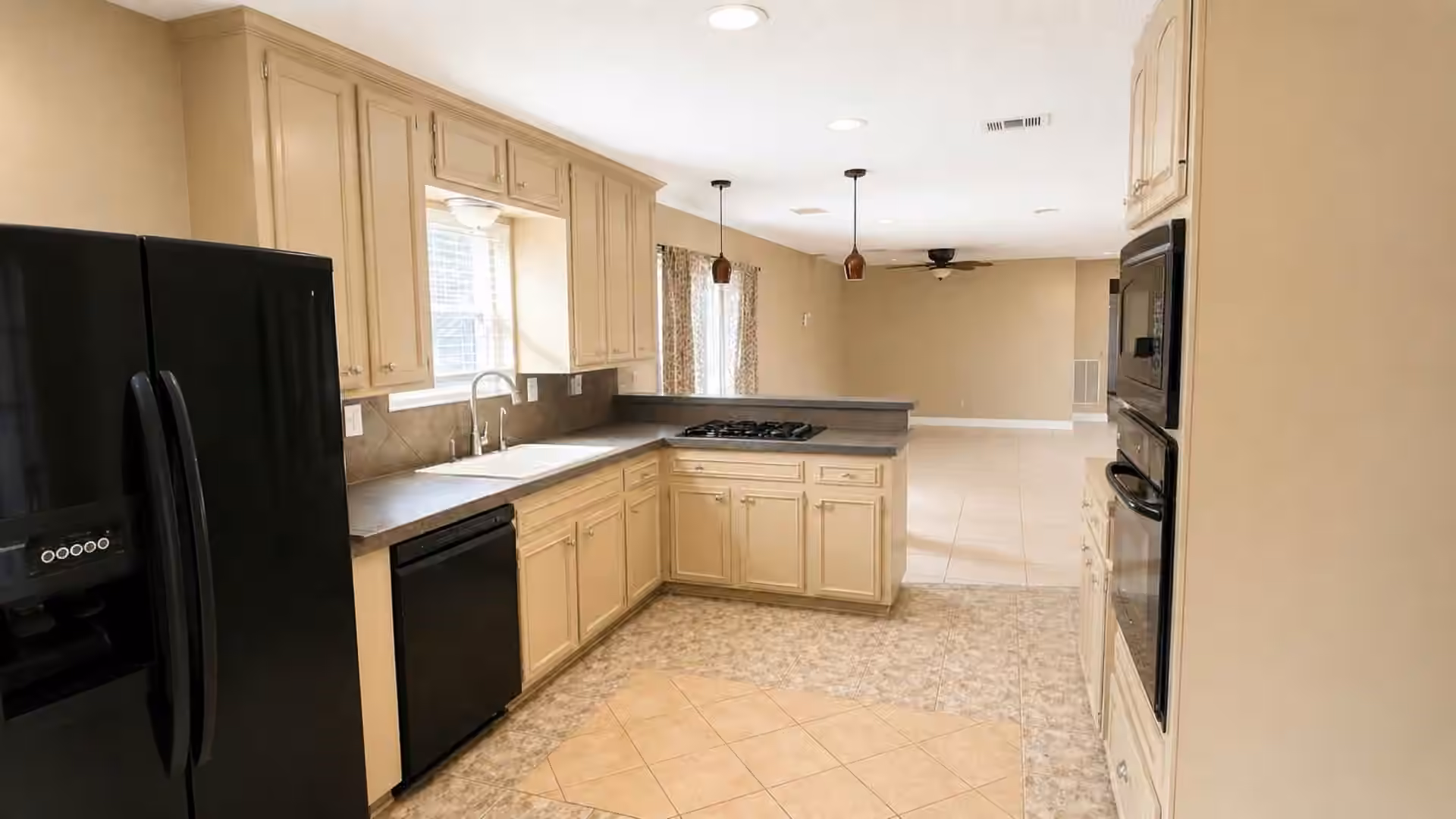 Photo 5 of 12718 Park Forest Drive, Cypress, TX