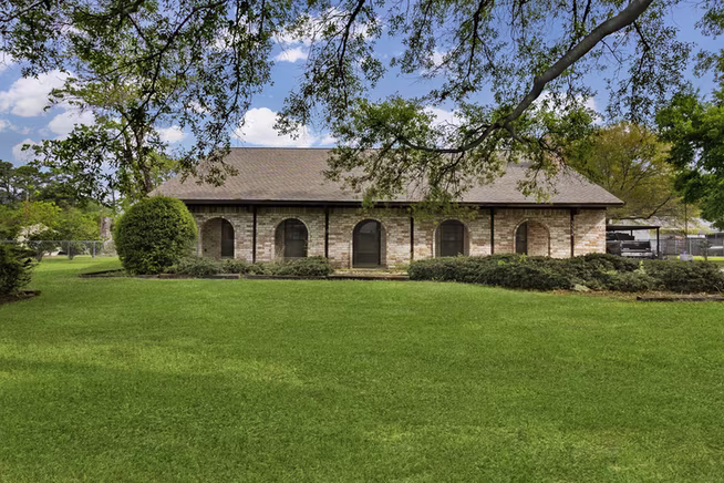 Photo 2 of 5534 Avanak Street, Spring, TX