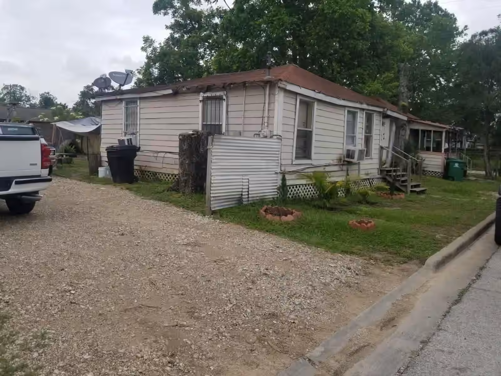 Photo 4 of 1407 Amundsen Street, Houston, TX