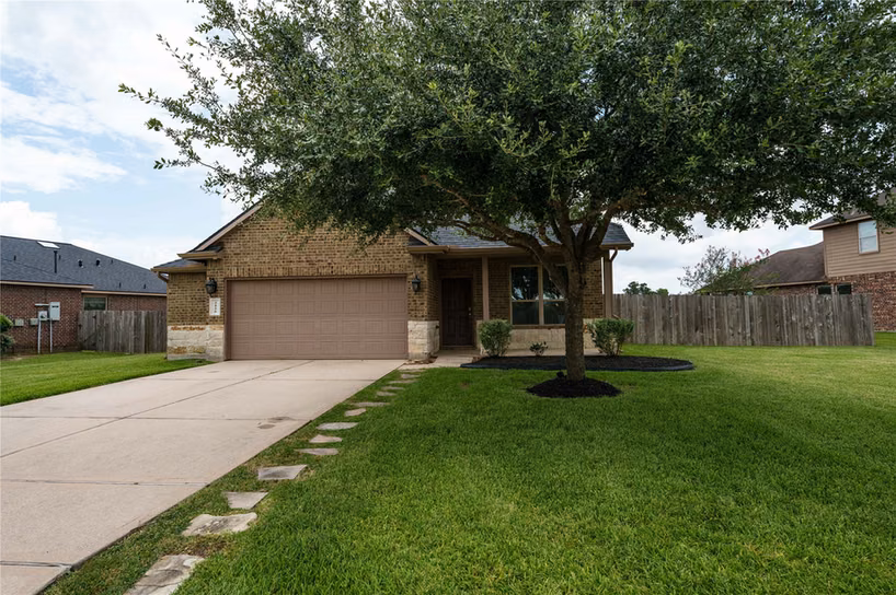 Photo 2 of 2126 Antler Trails Drive, Crosby, TX