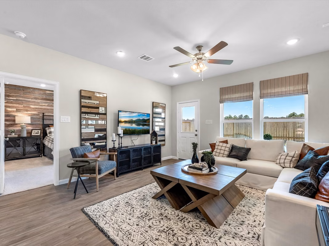 Photo 3 of 16768 Needlepoint Drive, Conroe, TX