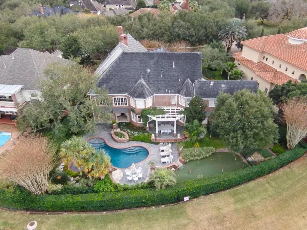 Photo 5 of 35 The Oval Street, Sugar Land, TX