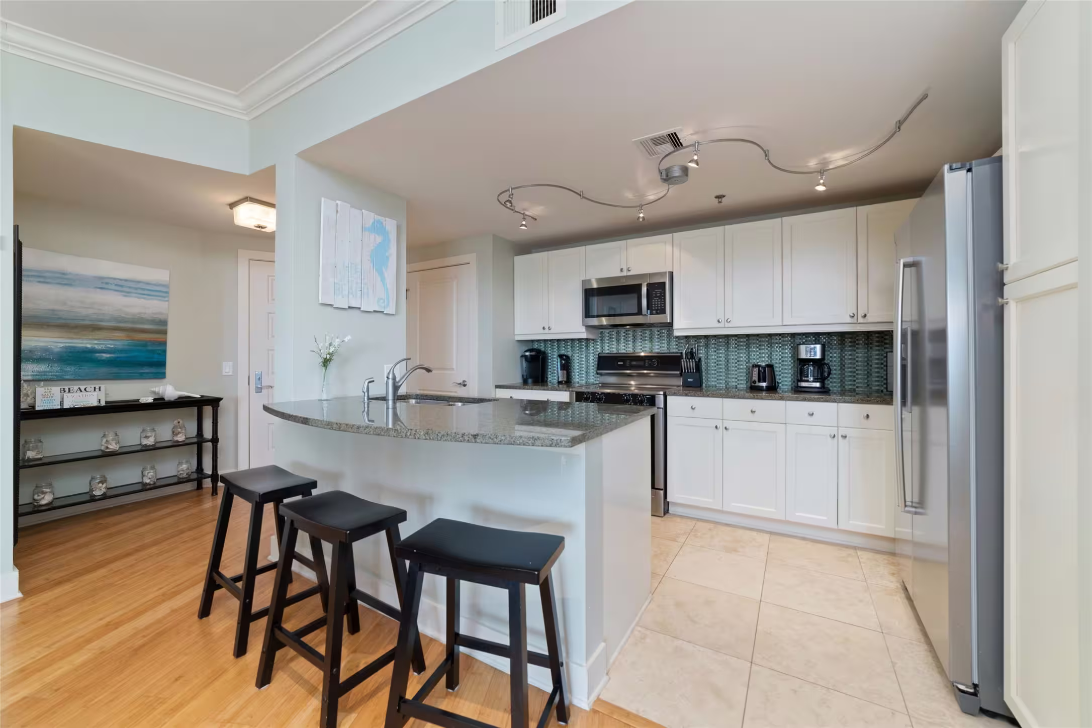 Photo 6 of 801 E Beach Drive TW1004, Galveston, TX