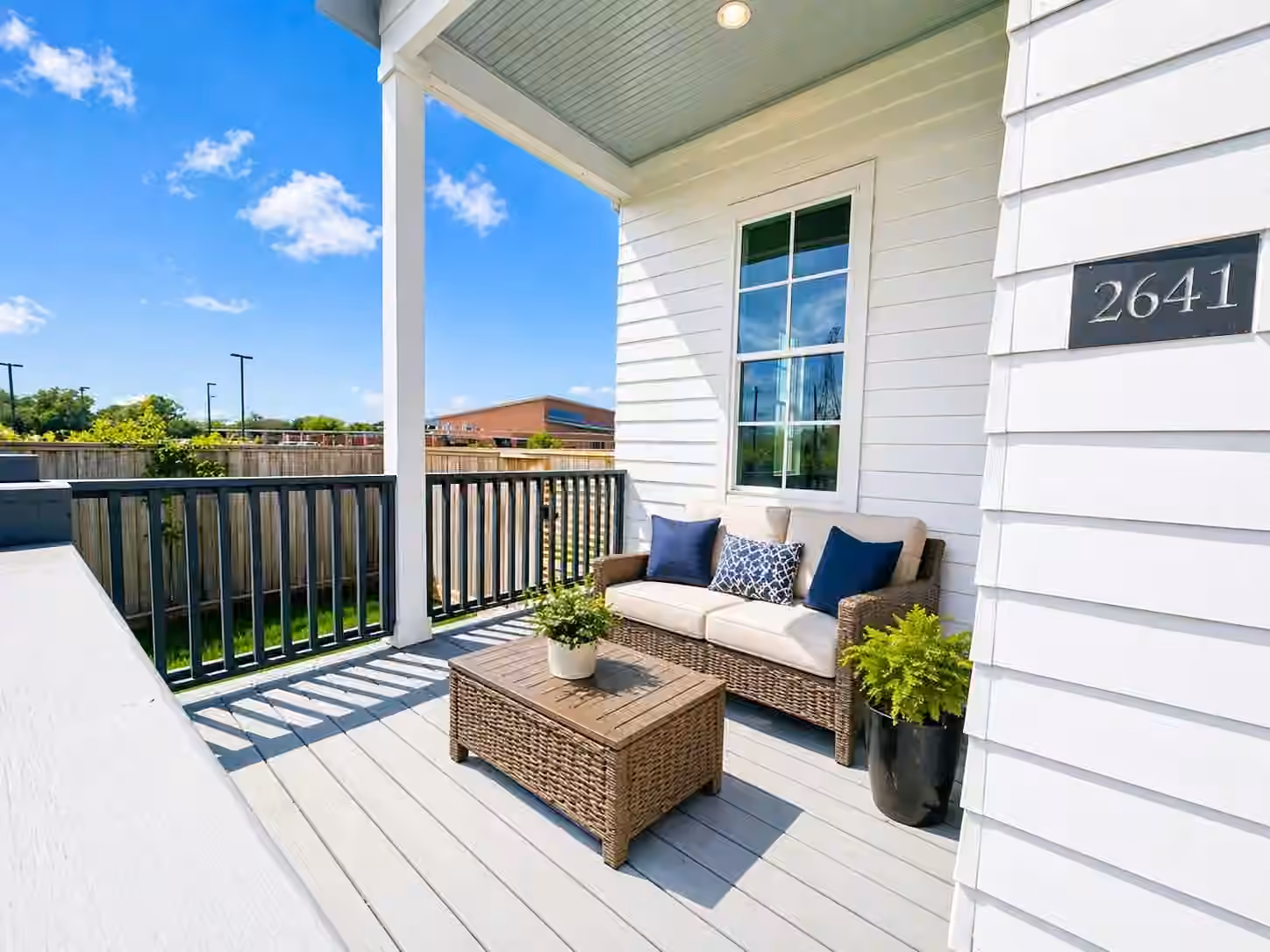 Photo 2 of 2641 Lake Kolbe Lane, Houston, TX