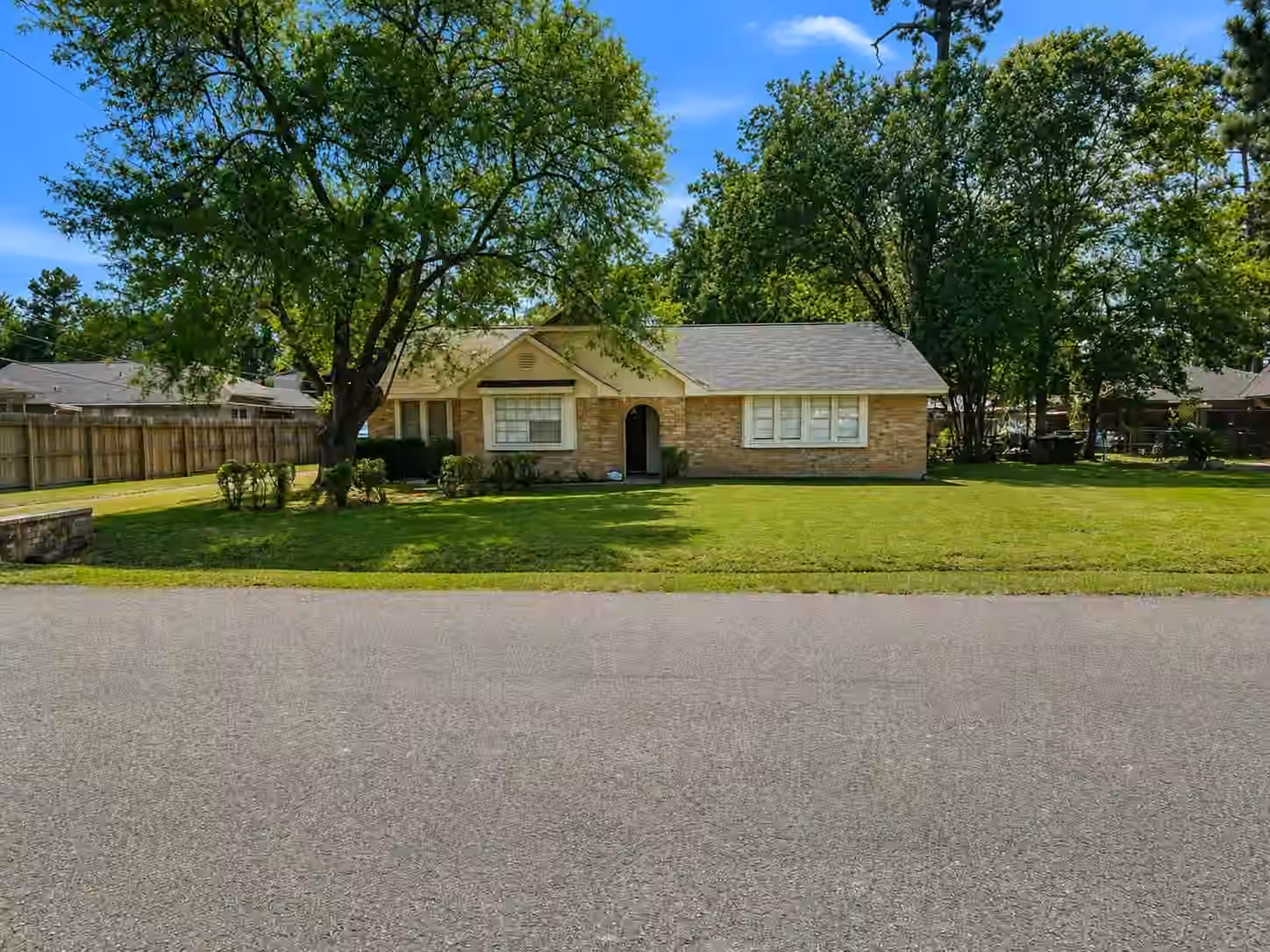 Photo of 24207 Shellbrook Drive, Houston, TX