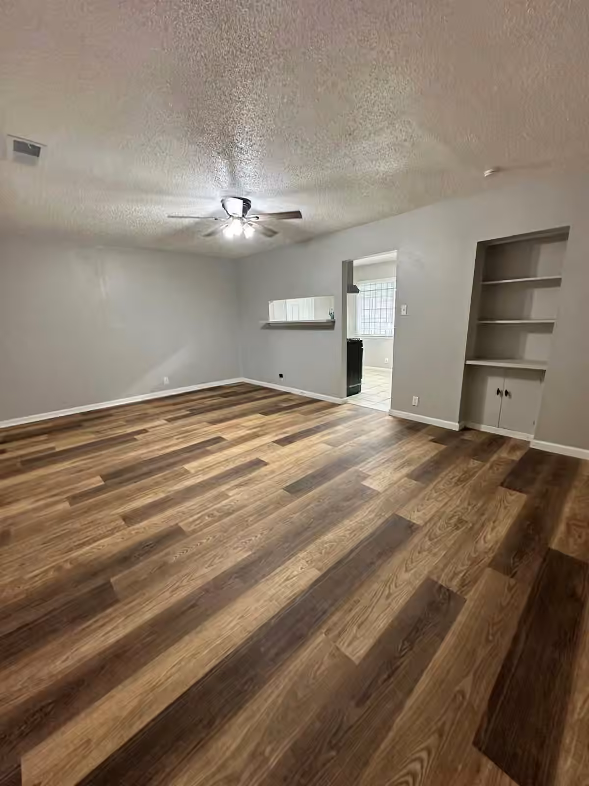Photo 4 of 3731 Alberta Street, Houston, TX