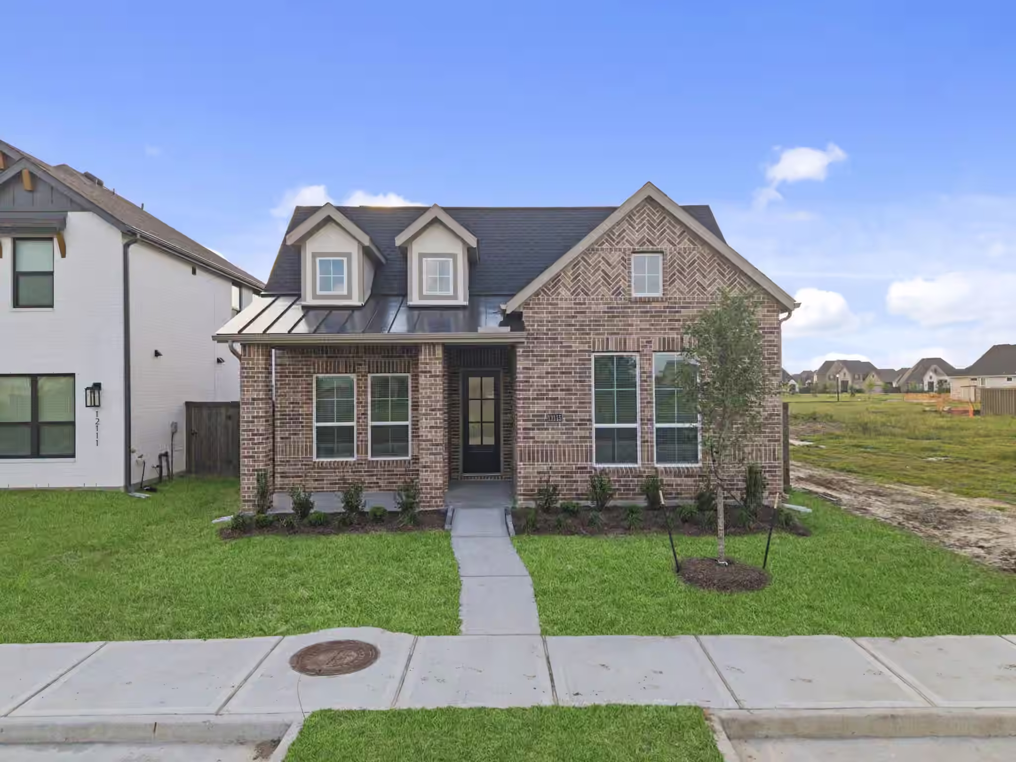 Photo of 12115 Wild Bend Drive, Mont Belvieu, TX