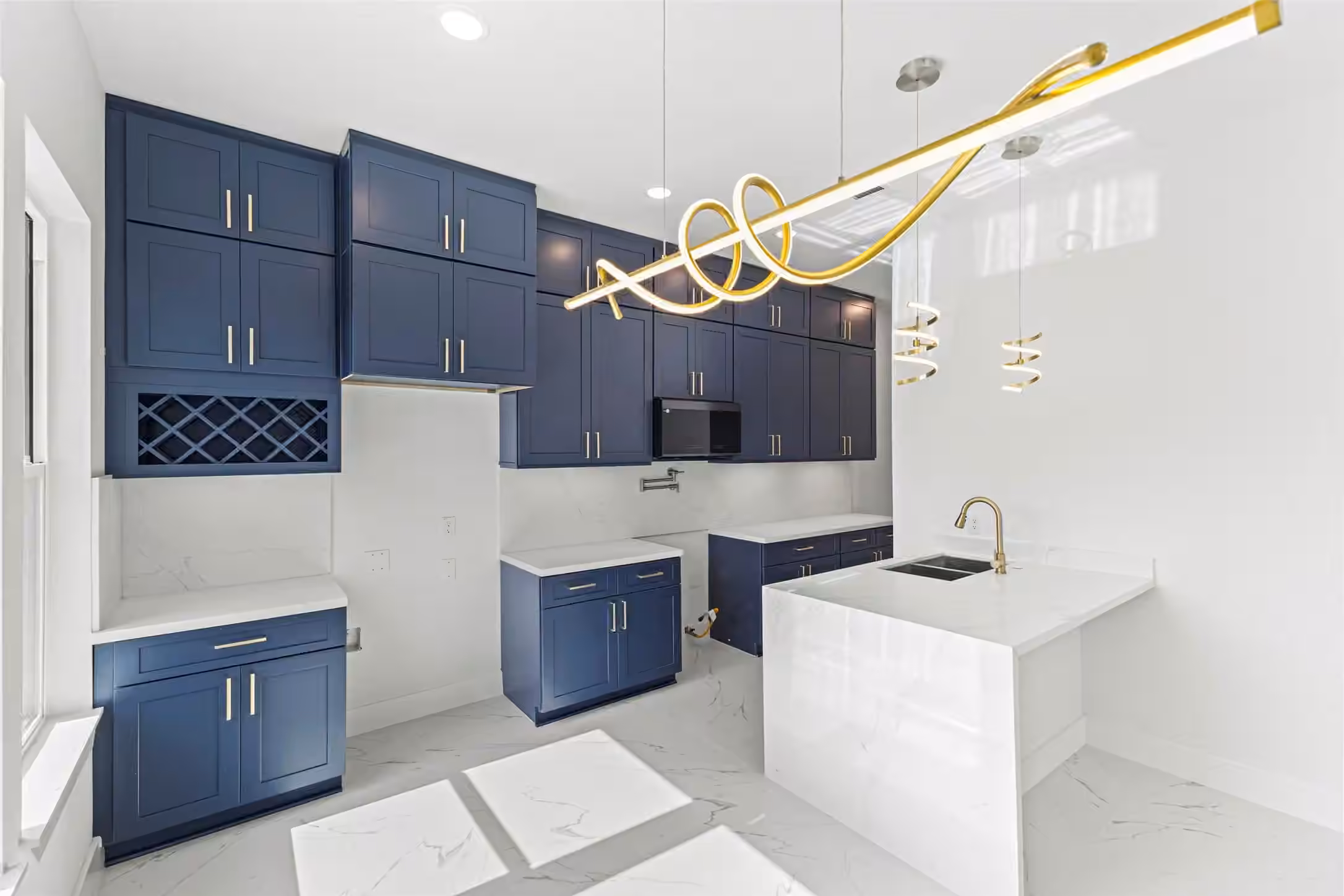 Photo 6 of 7548 Dyer Street, Houston, TX