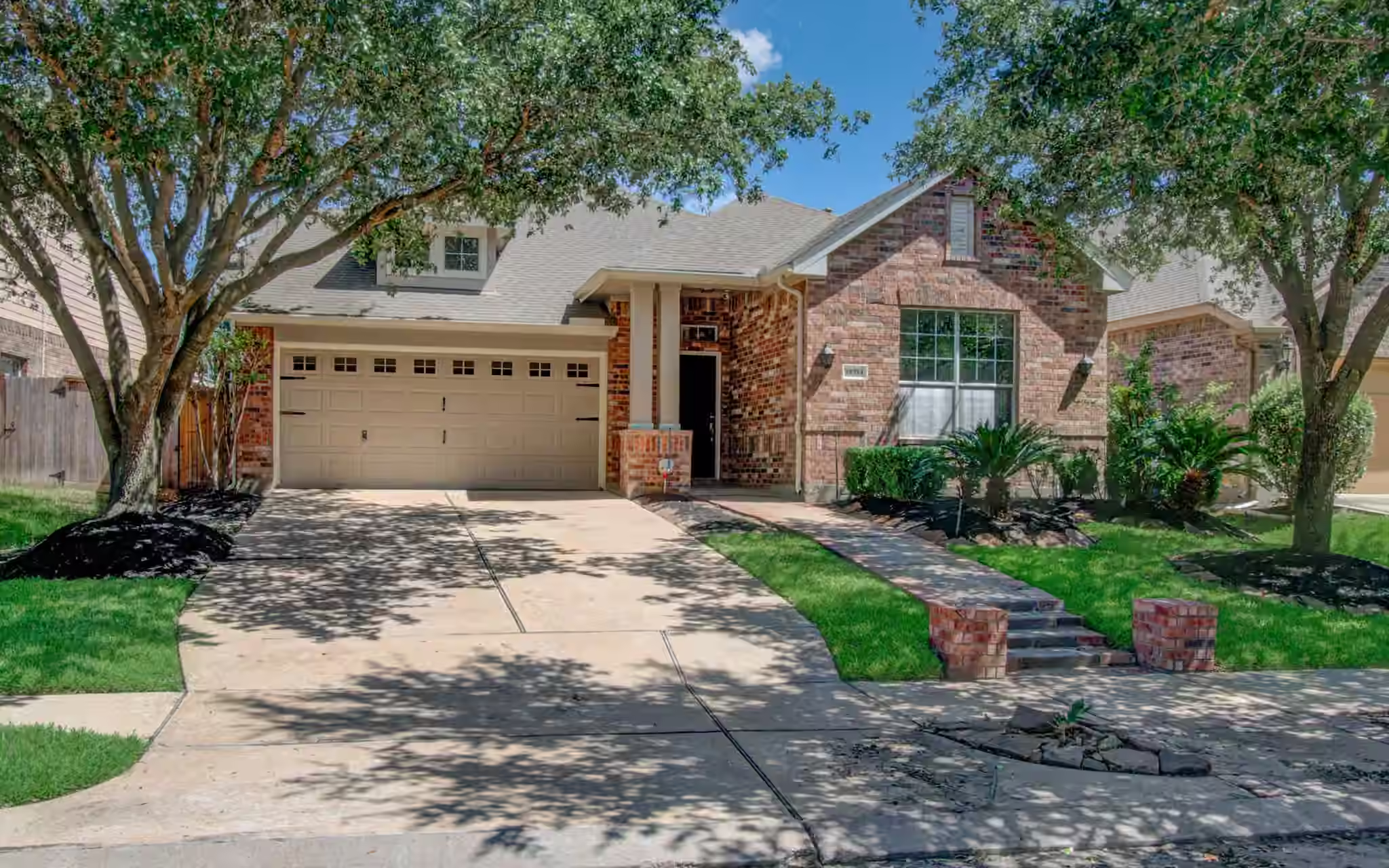 Photo 2 of 18314 N Elizabeth Shore Loop, Cypress, TX