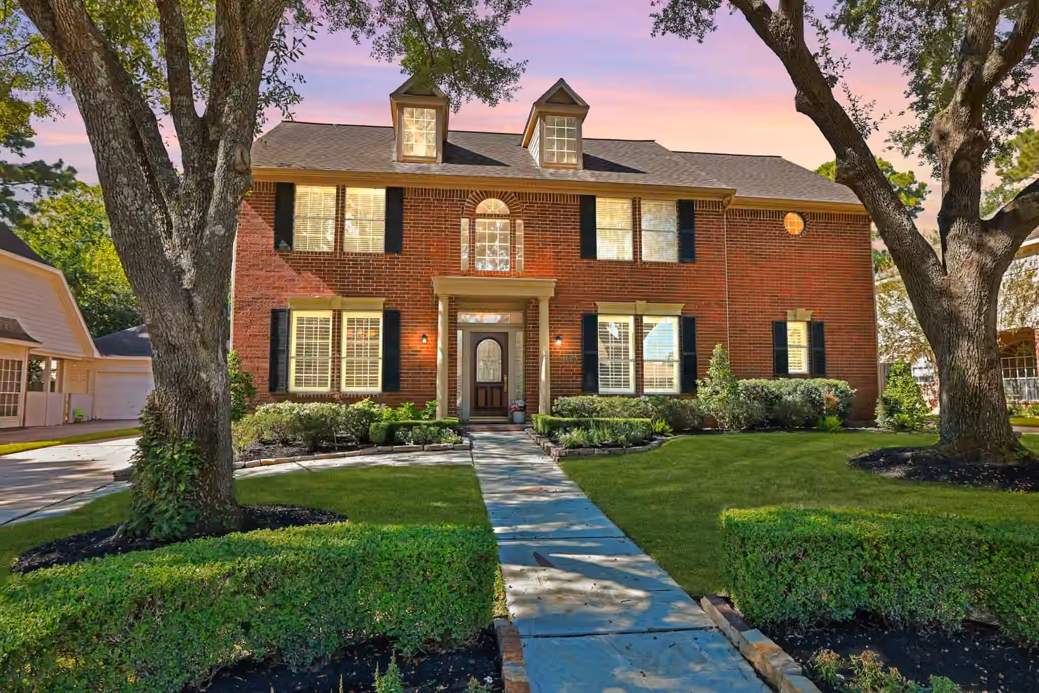 Photo 4 of 16107 Abberton Hill Drive, Spring, TX