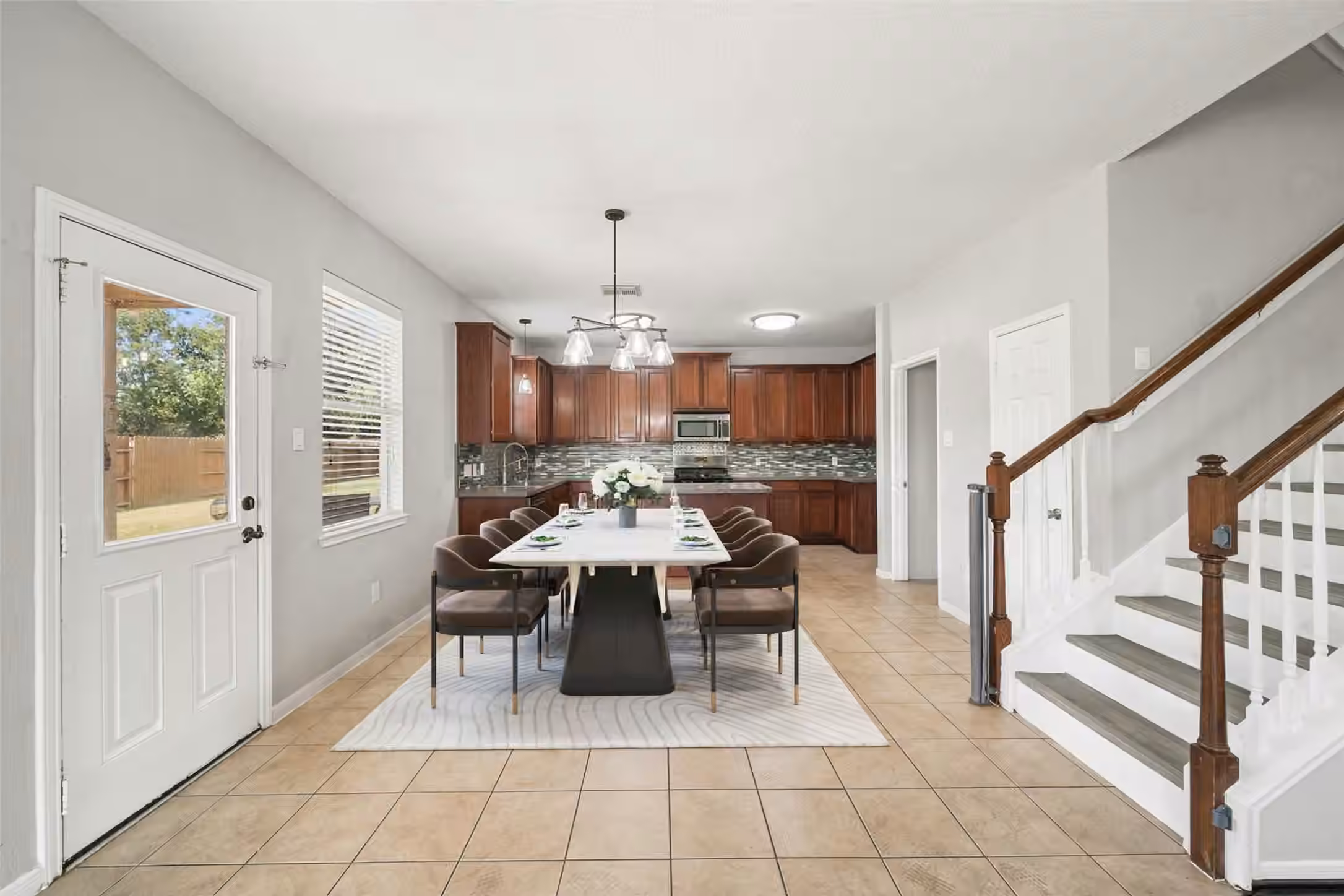 Photo 7 of 7408 Newport Lane, Pearland, TX