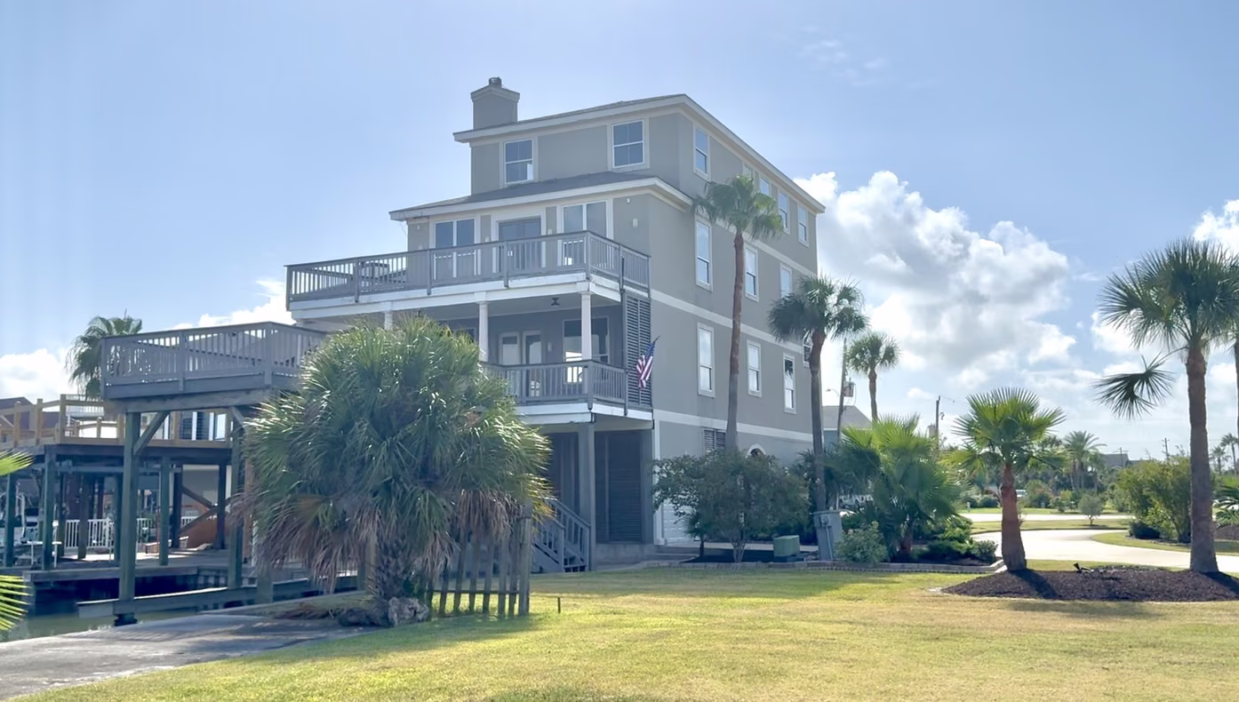 Photo of 1854 Tiki Drive, Tiki Island, TX 77554