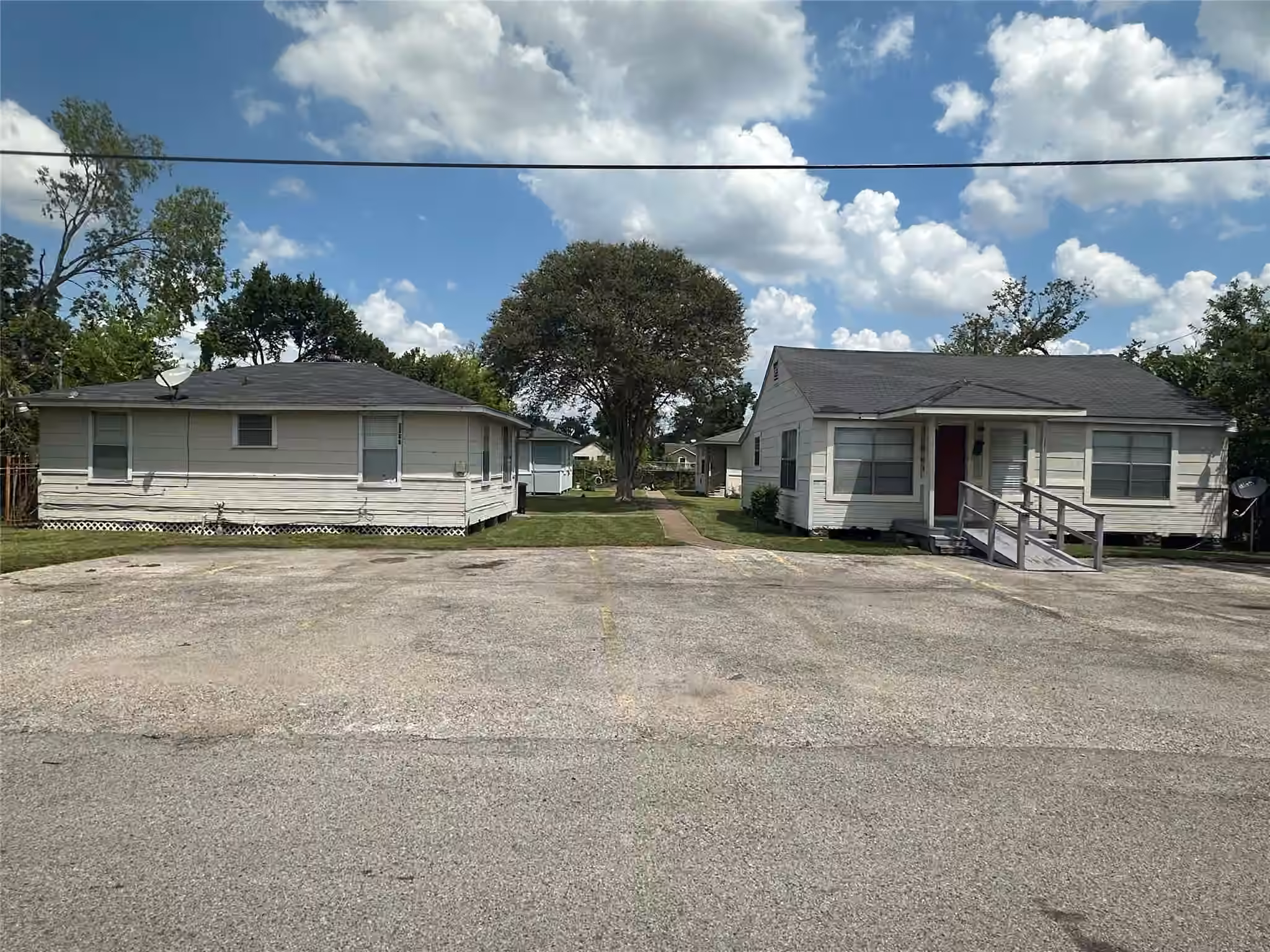 Photo 6 of 3929 Caplin Street, Houston, TX