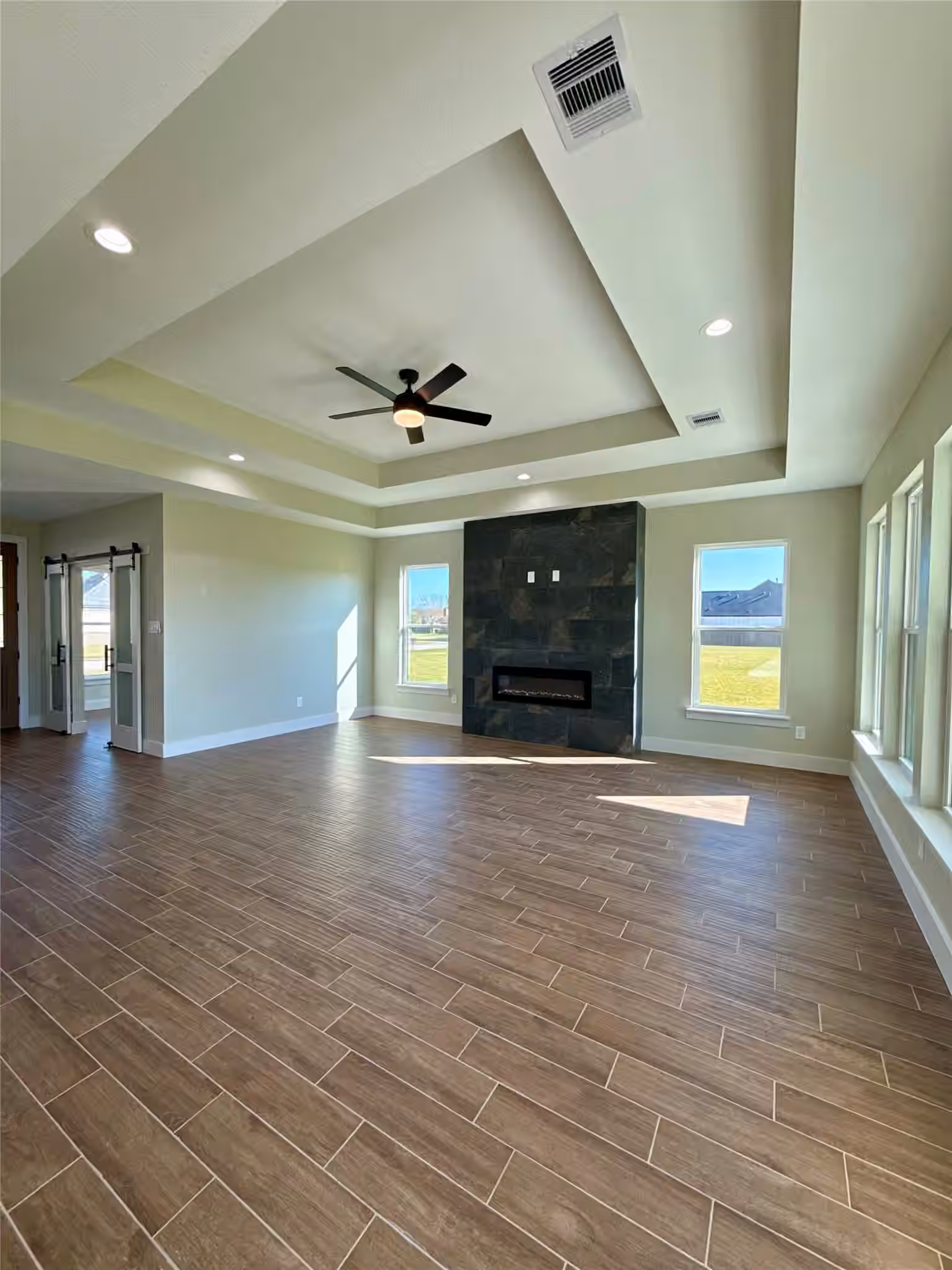Photo 7 of 237 Crestview Drive, West Columbia, TX