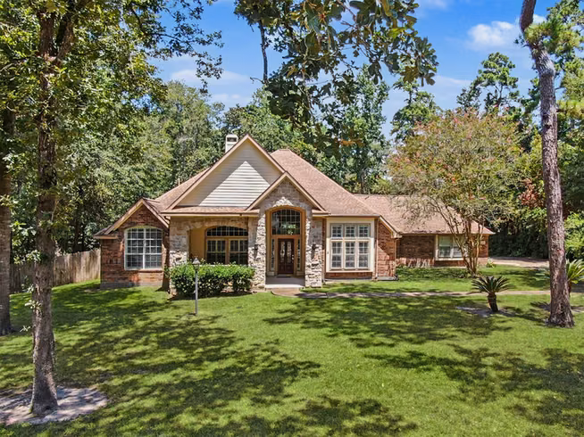 Photo of 8685 Sunset Heights Lane, Conroe, TX 77302