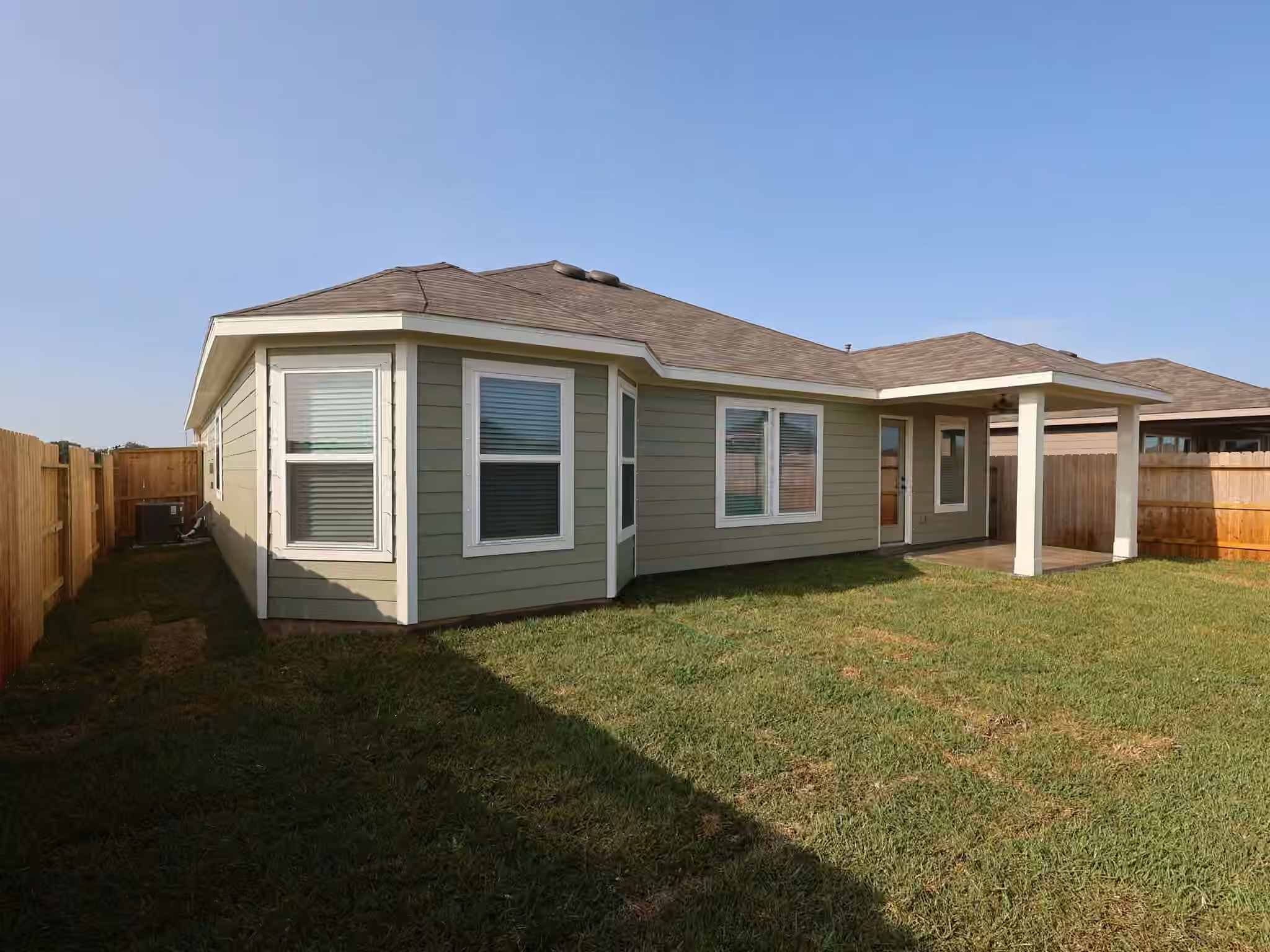 Photo 6 of 1094 Garnet Star Drive, La Marque, TX