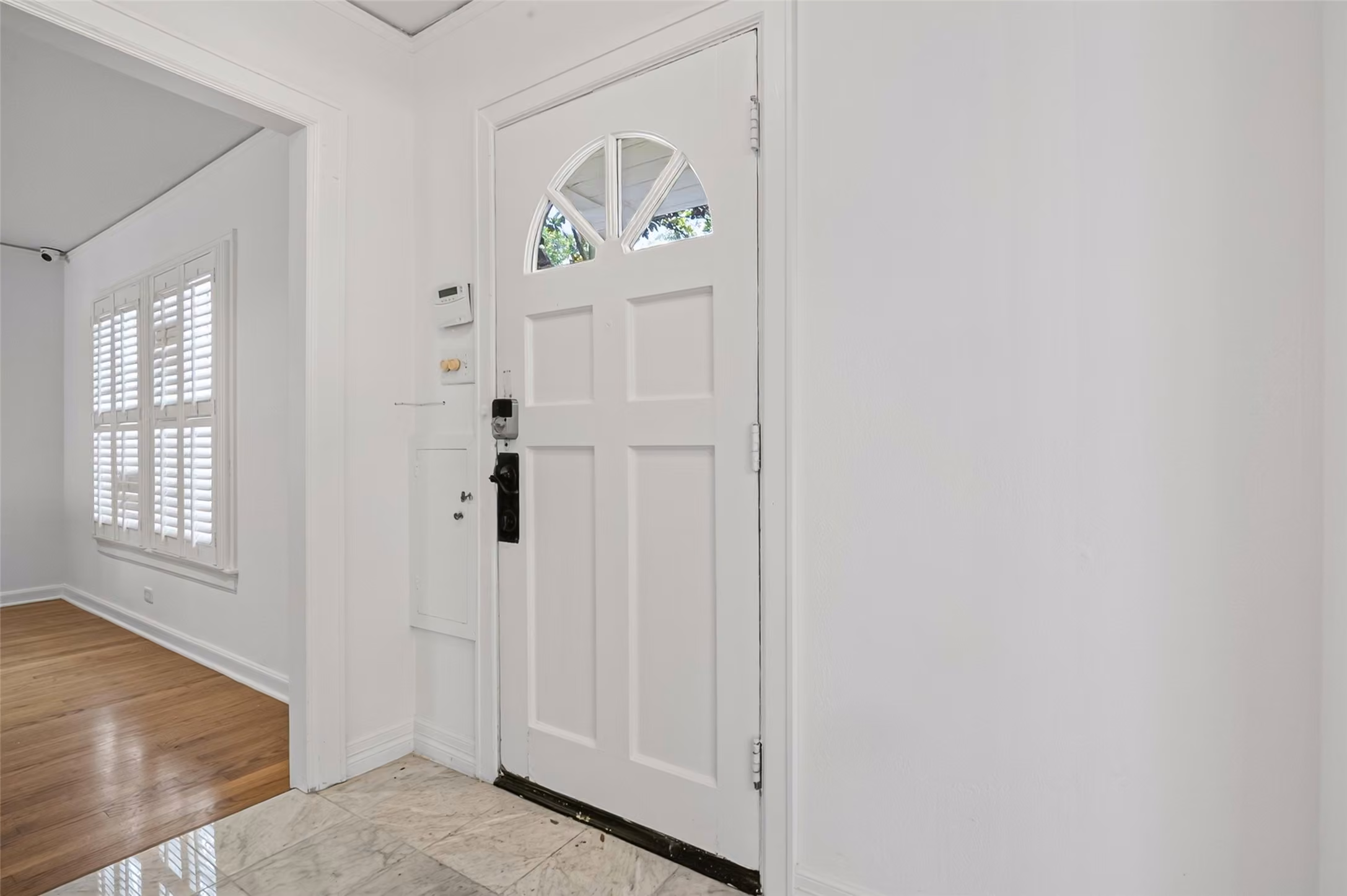 Photo 4 of 2127 Milford Street, Houston, TX
