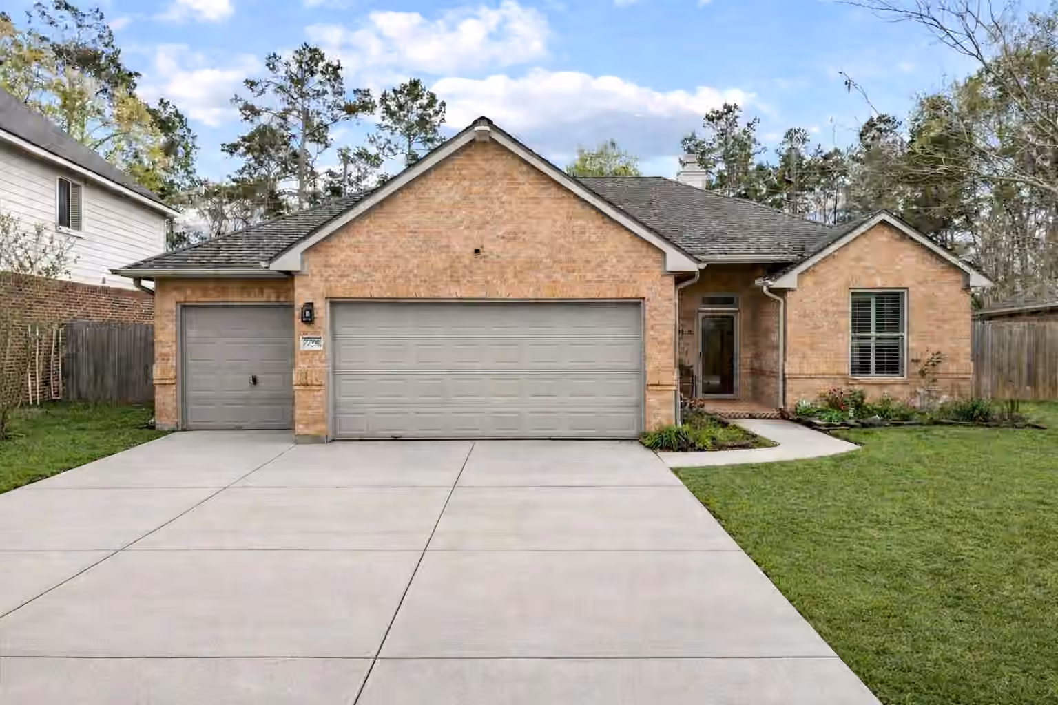 Photo 3 of 7706 Silver Lure Drive, Humble, TX