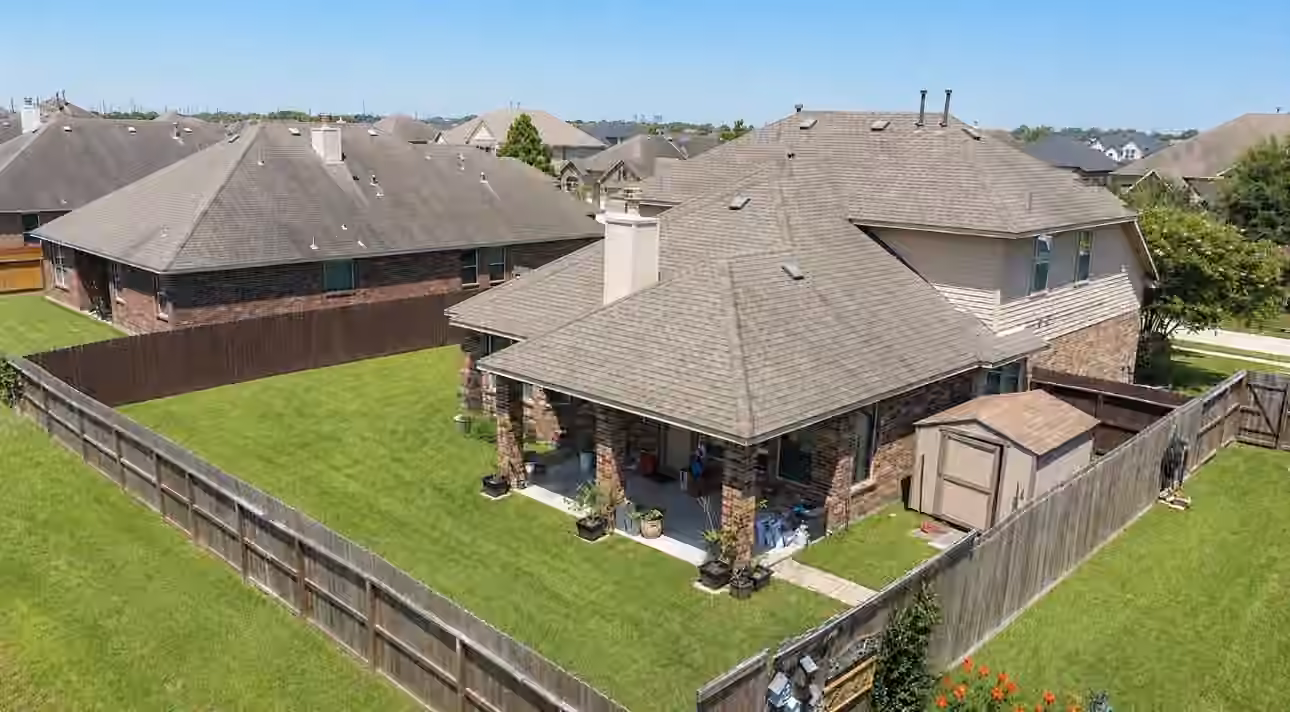 Photo 3 of 11722 Eagle Ridge Drive, Mont Belvieu, TX