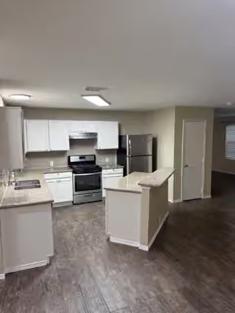 Photo 3 of 14927 Sugar Crystal Court, Sugar Land, TX