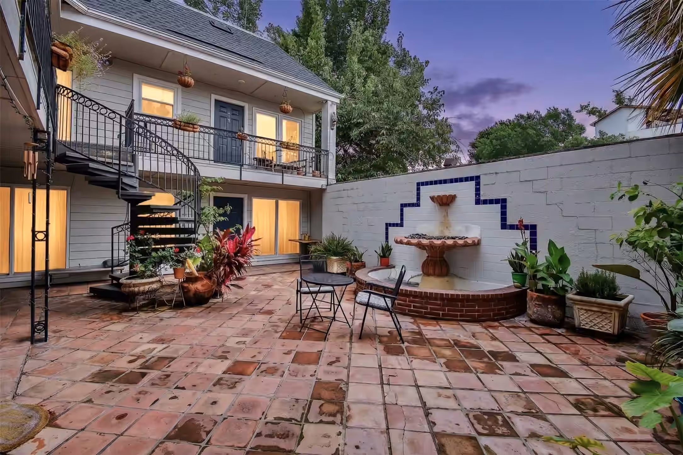 Photo of 1404 Welch Street 2, Houston, TX 77006