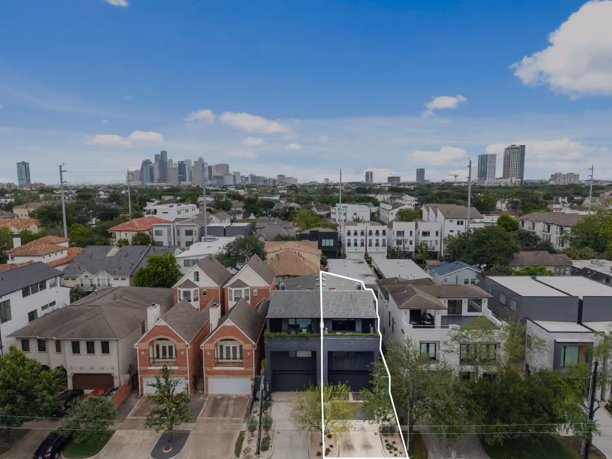 Photo 2 of 2117 Elmen Street B, Houston, TX