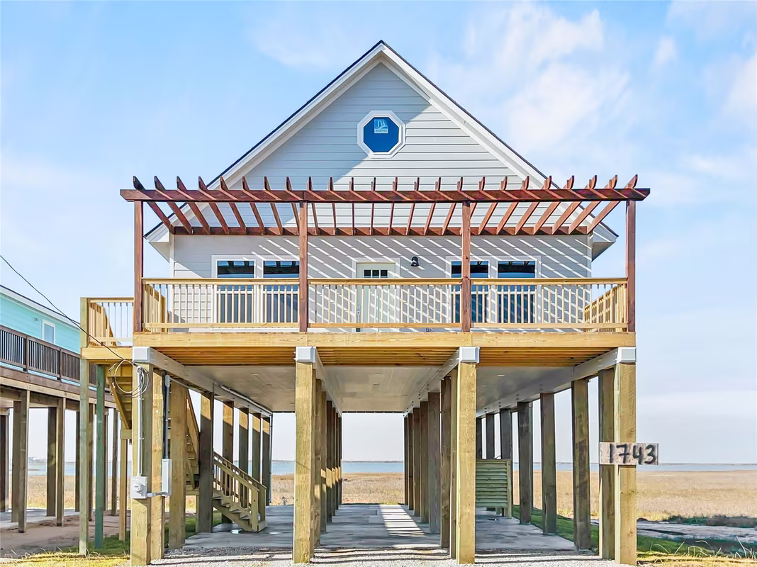 Photo of 1743 Bluewater Highway, Surfside Beach, TX 77541